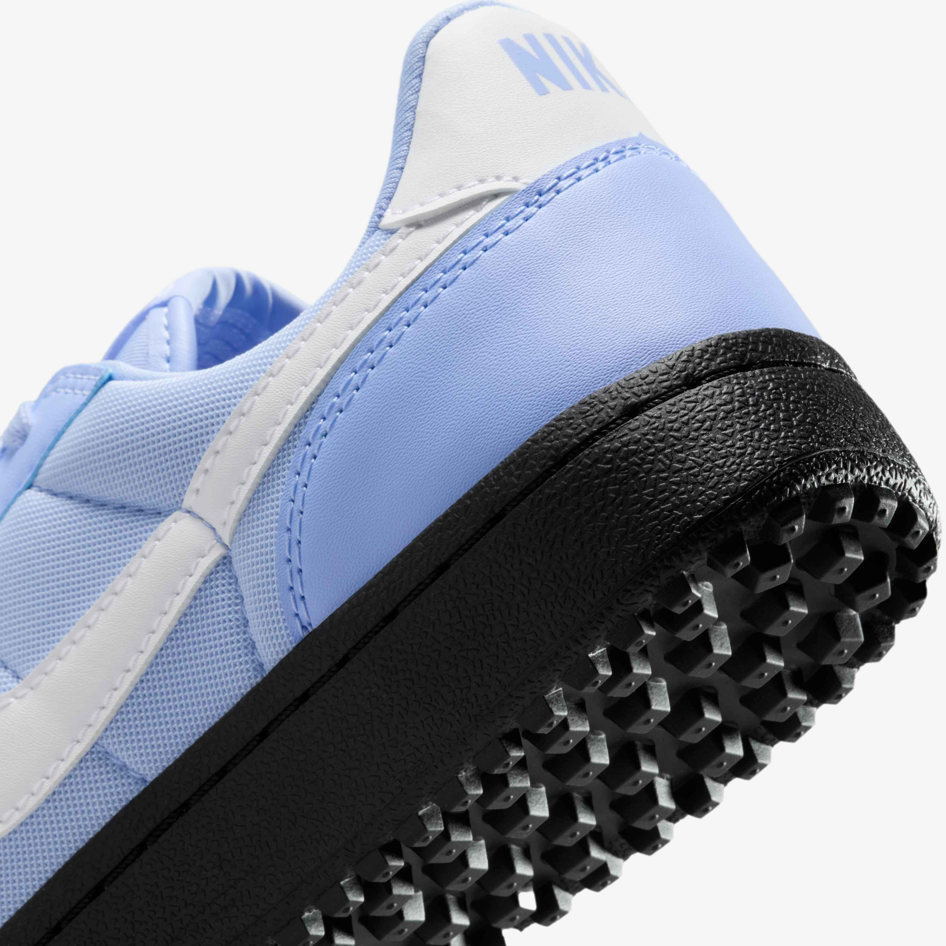 Nike Field General image number 7