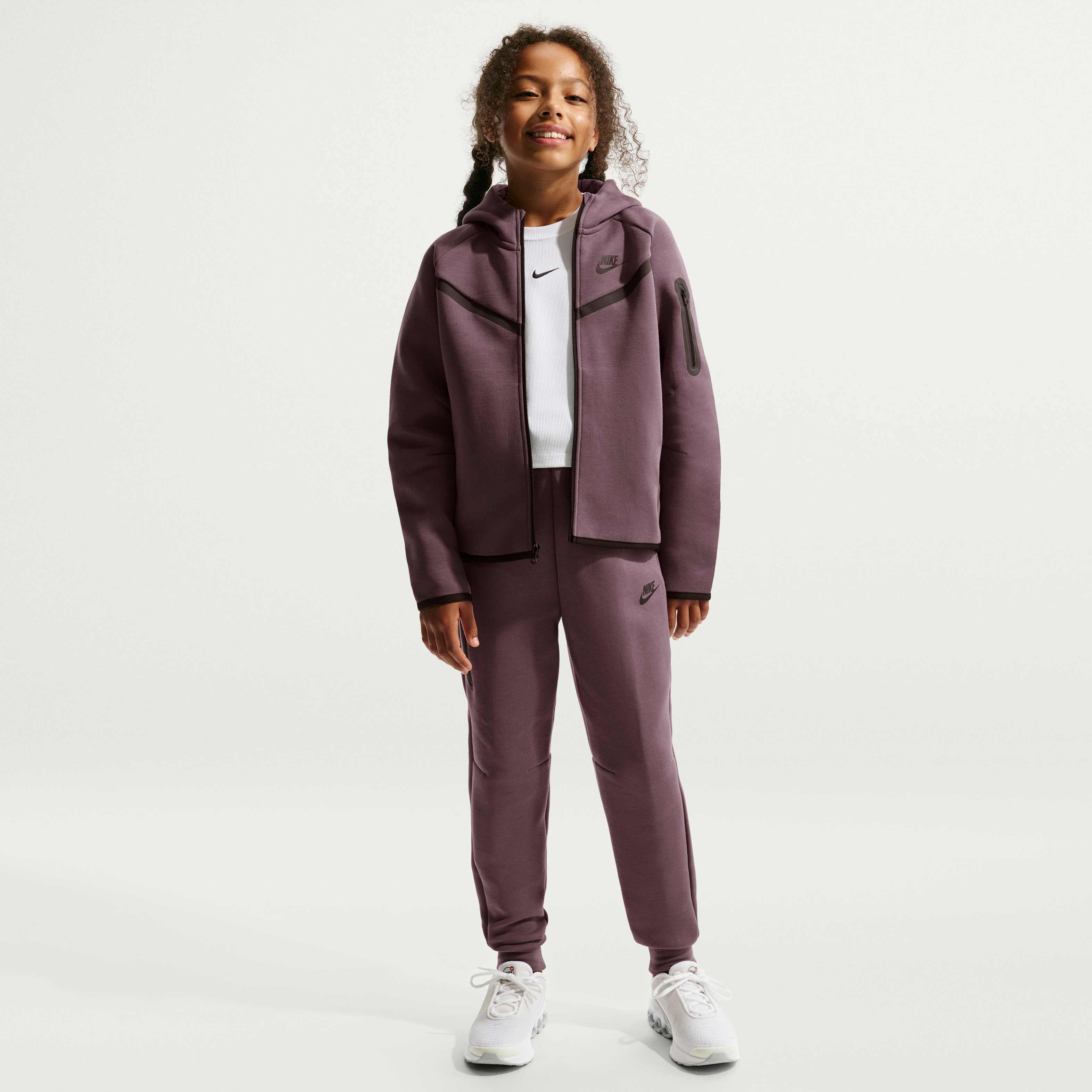 Nike Sportswear Tech Fleece image number 0