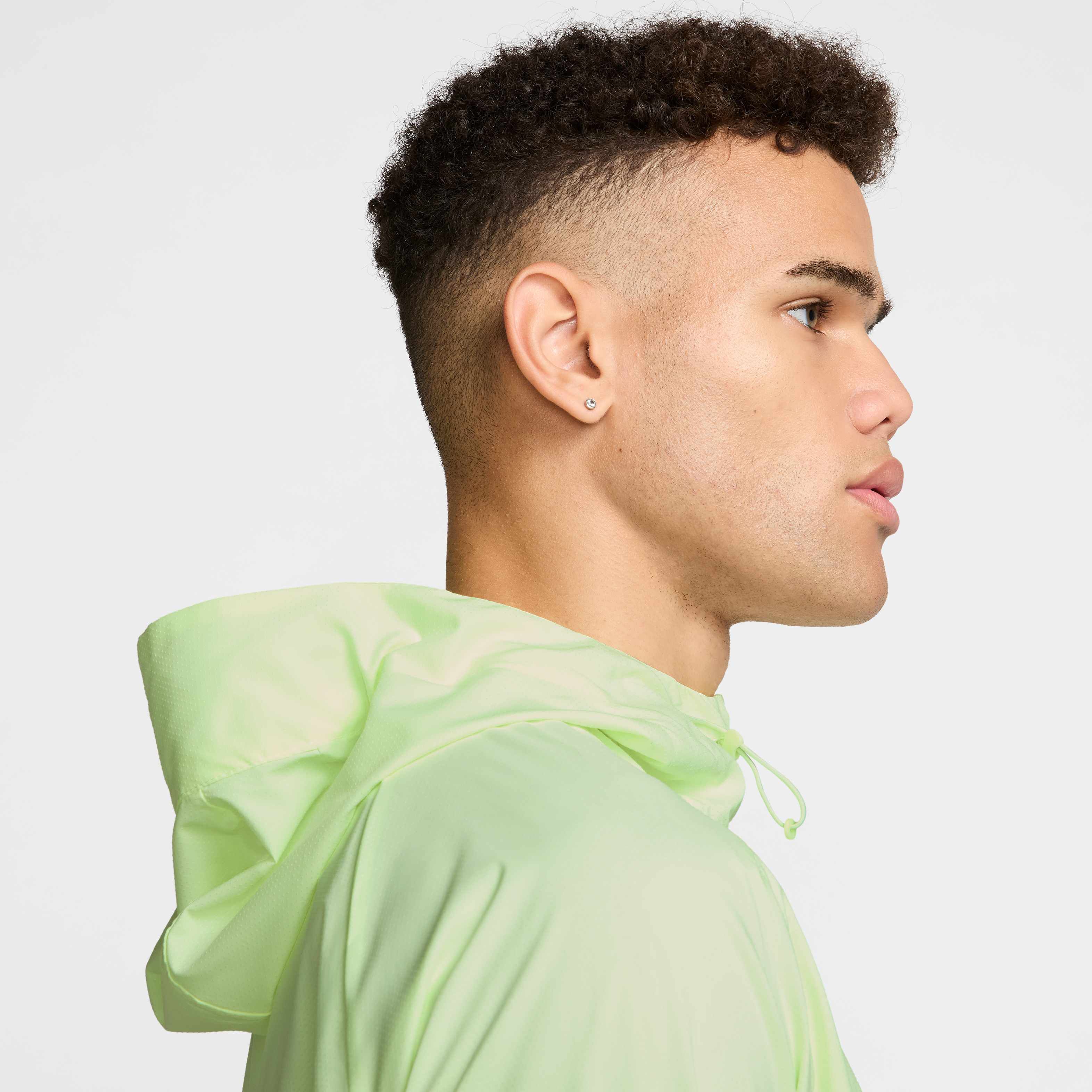 Nike Impossibly Light Windrunner image number 5
