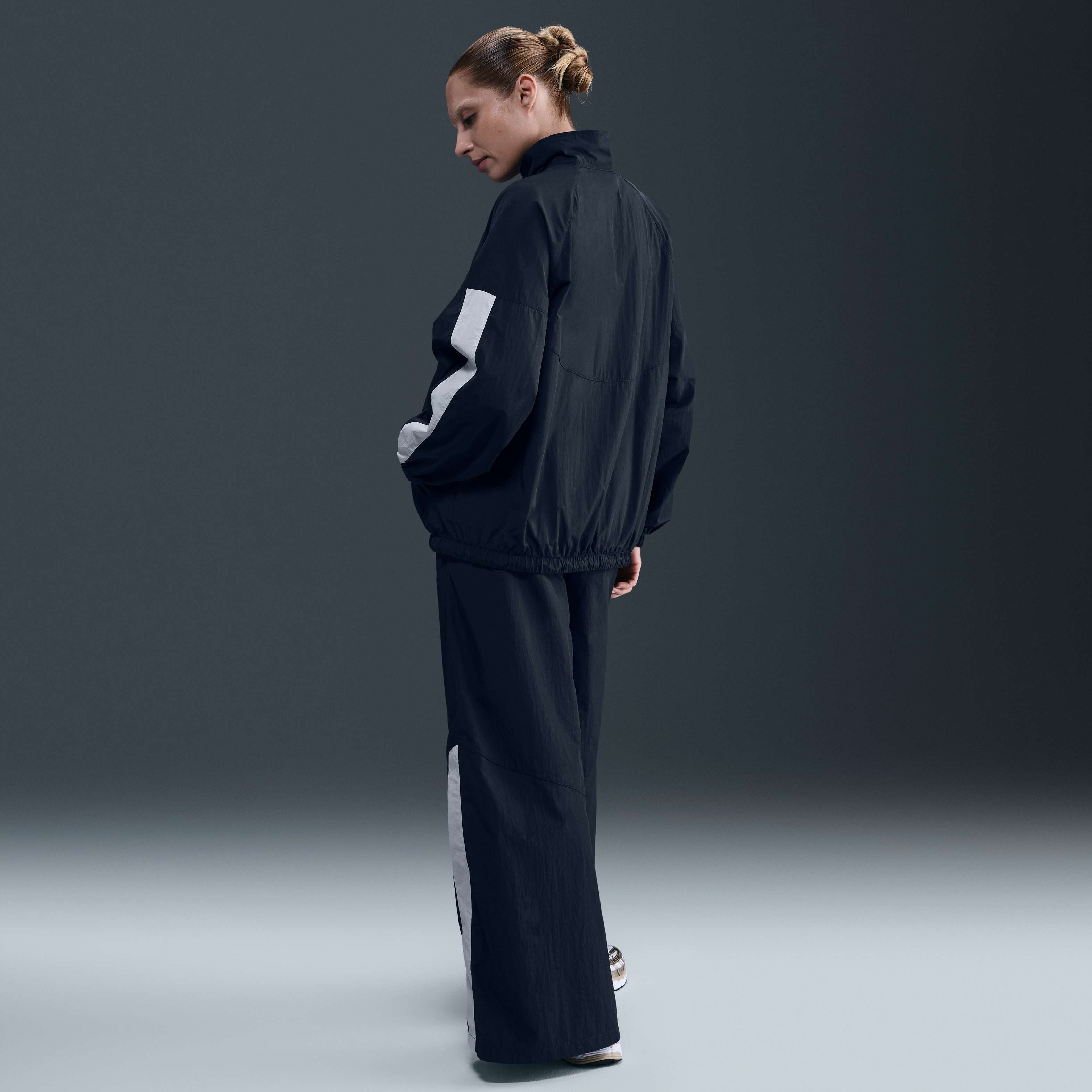 Nike Sportswear Windrunner image number 4