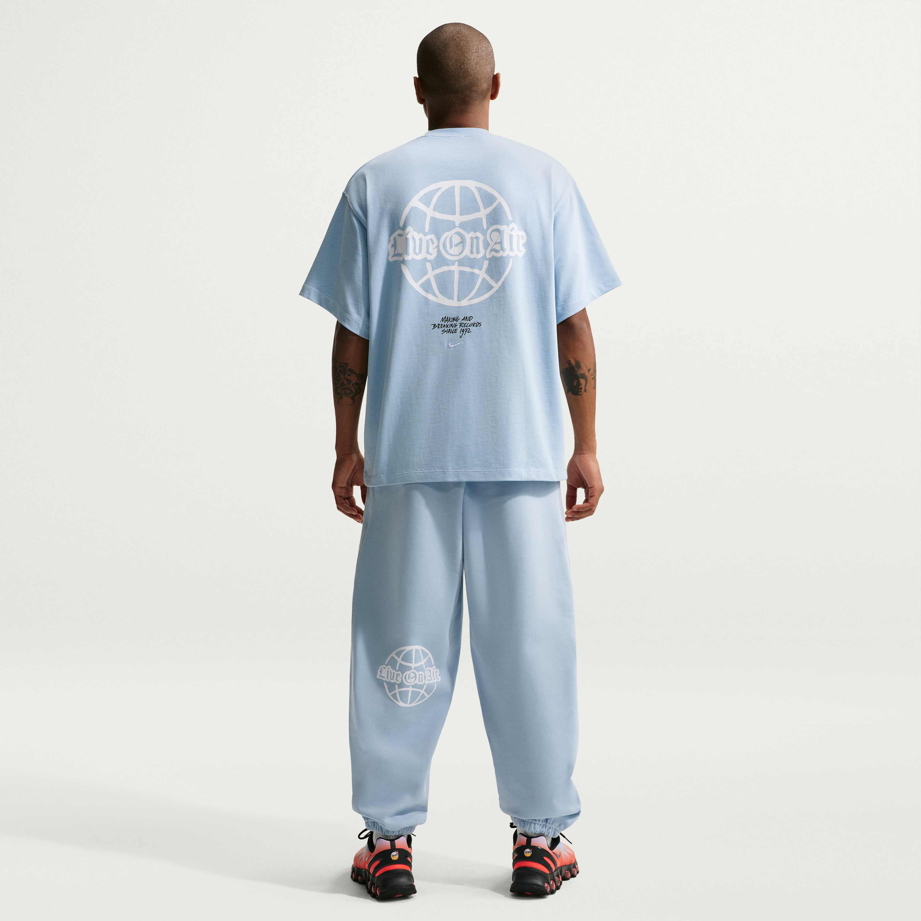 نايكي سولو سووش image number 4