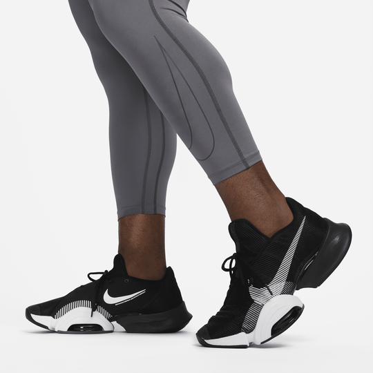 Nike tight fit hotsell