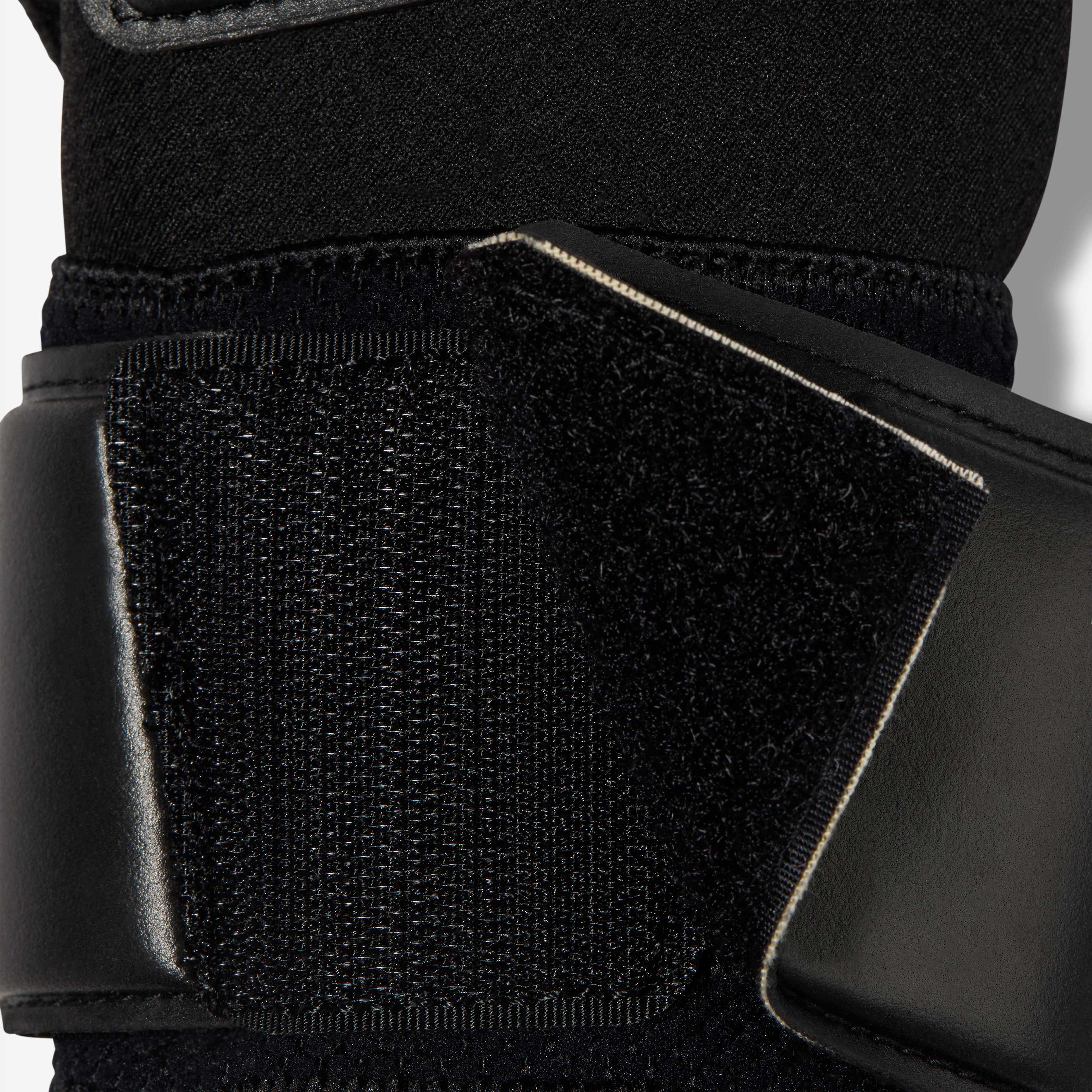 Nike Vapor Grip3 image number 2