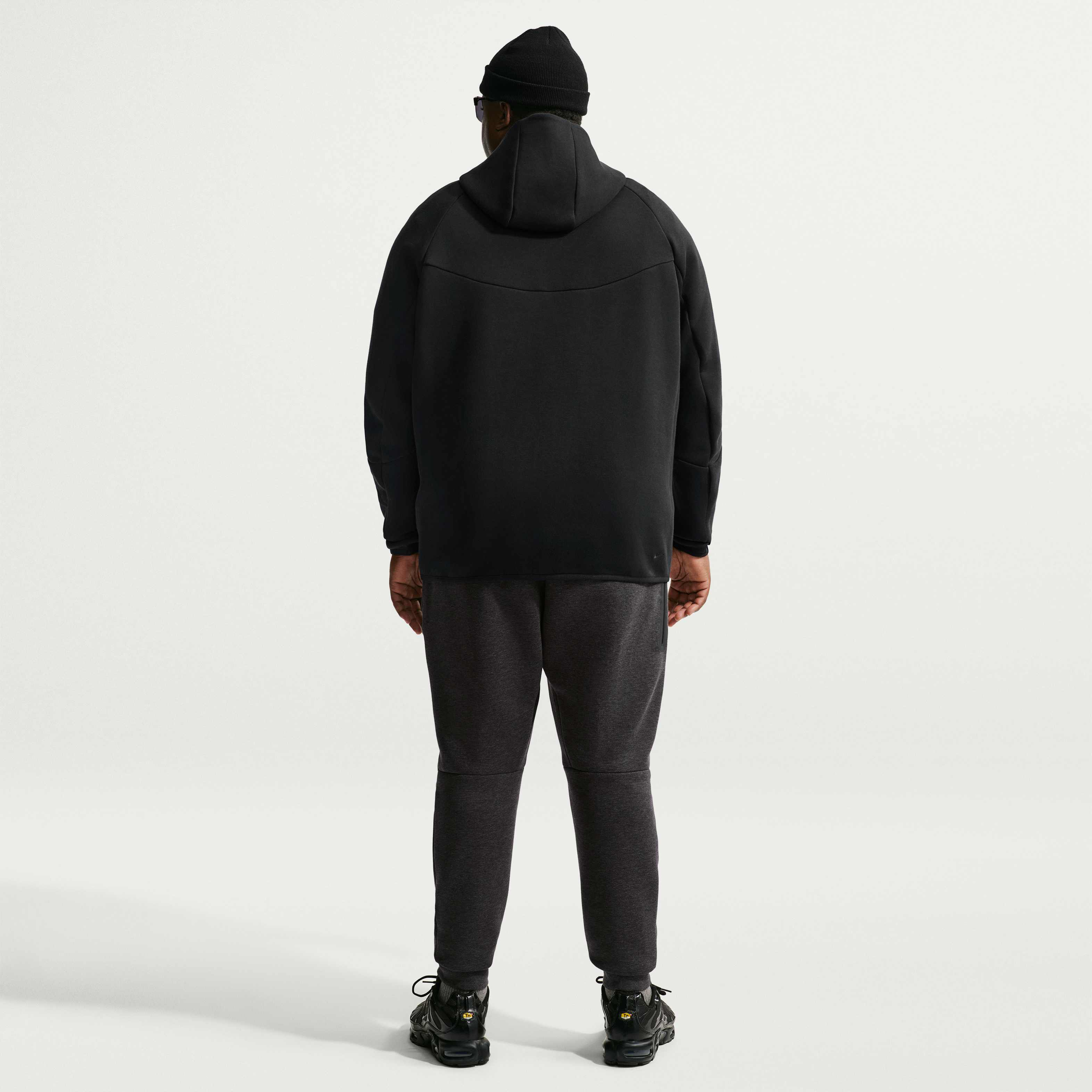 نايكي تك image number 9