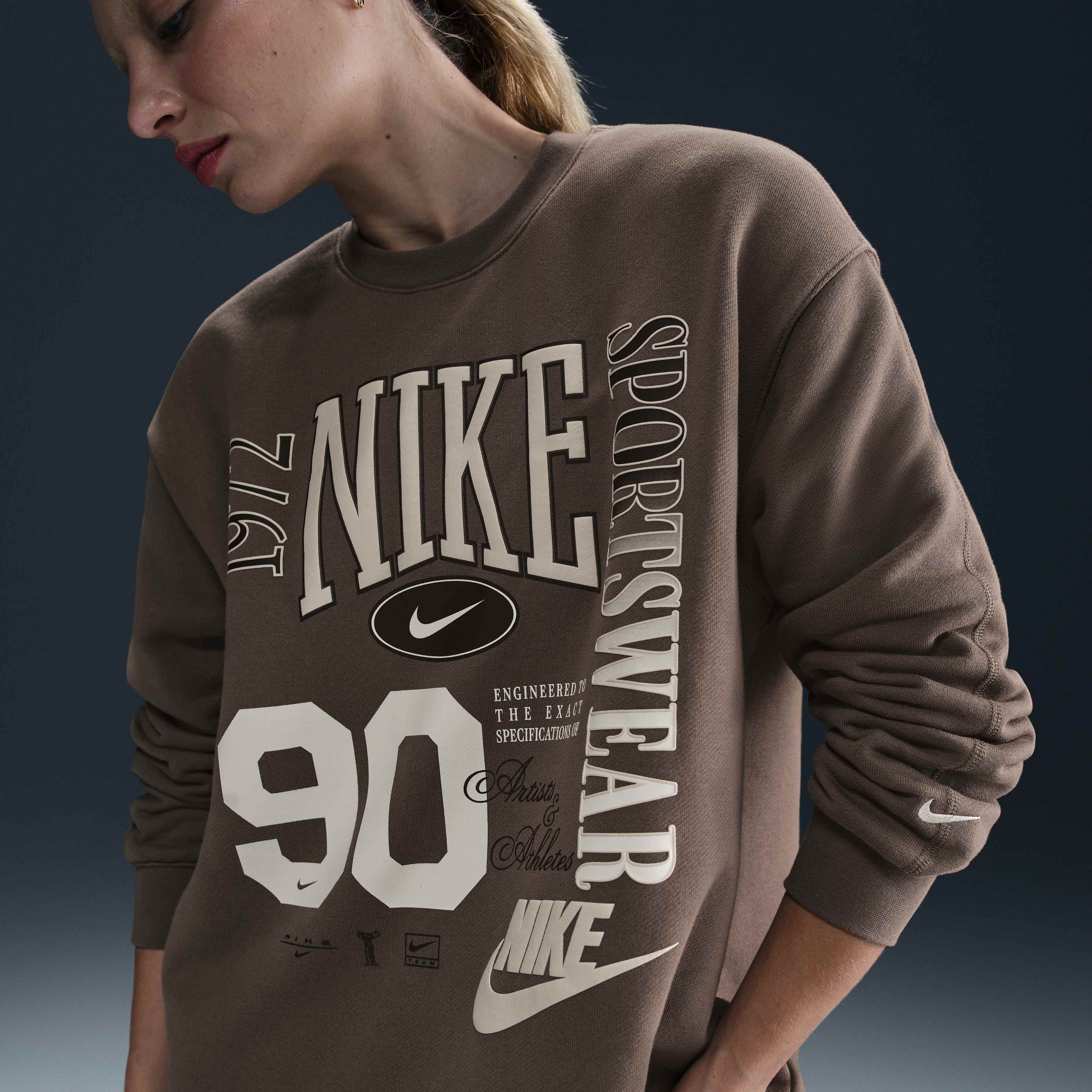 Nike Sportswear image number 0