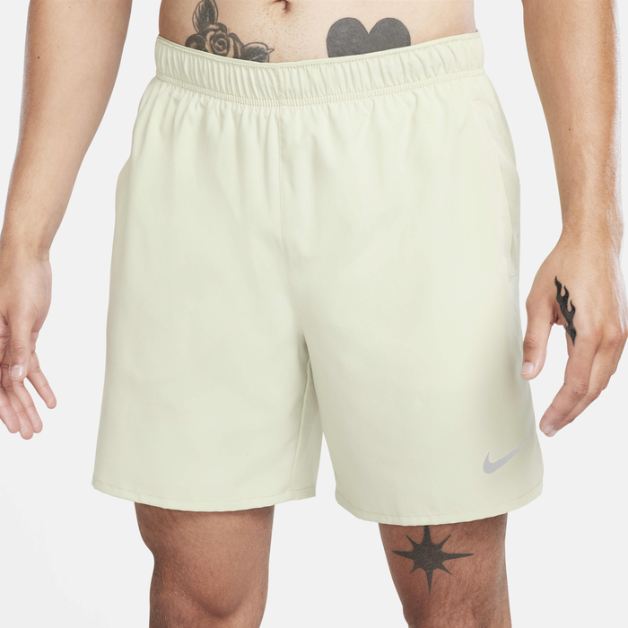 Nike Challenger image number 1 Nike Challenger image number 1
