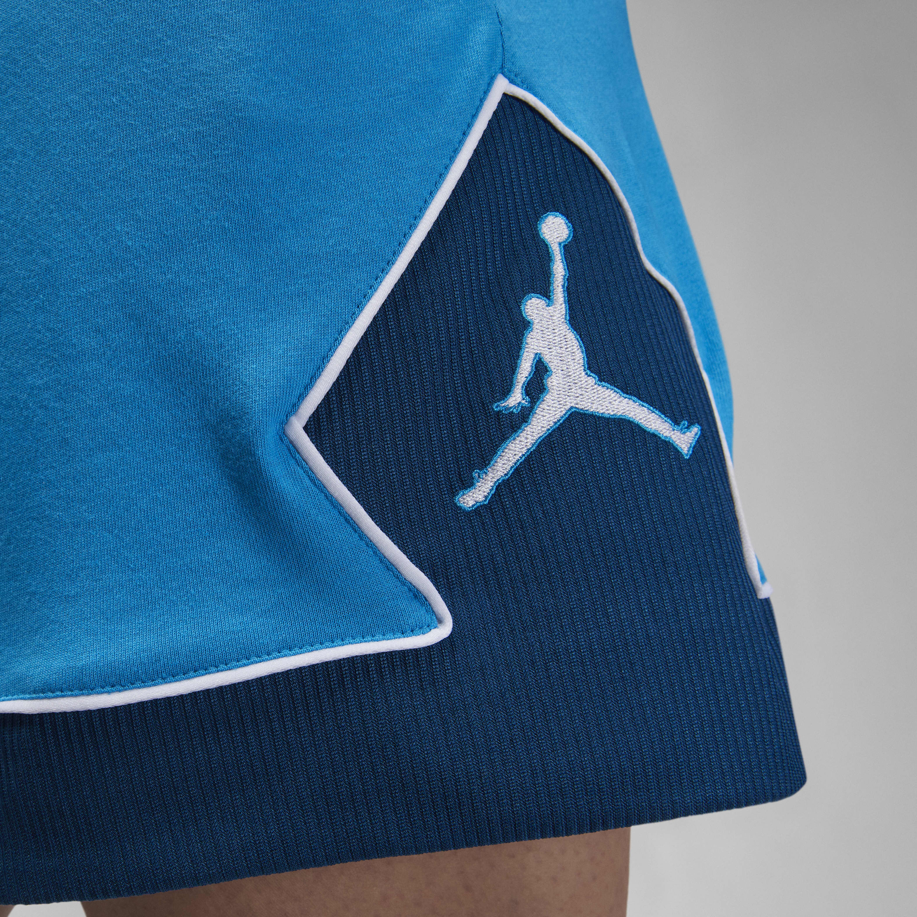 Jordan image number 4