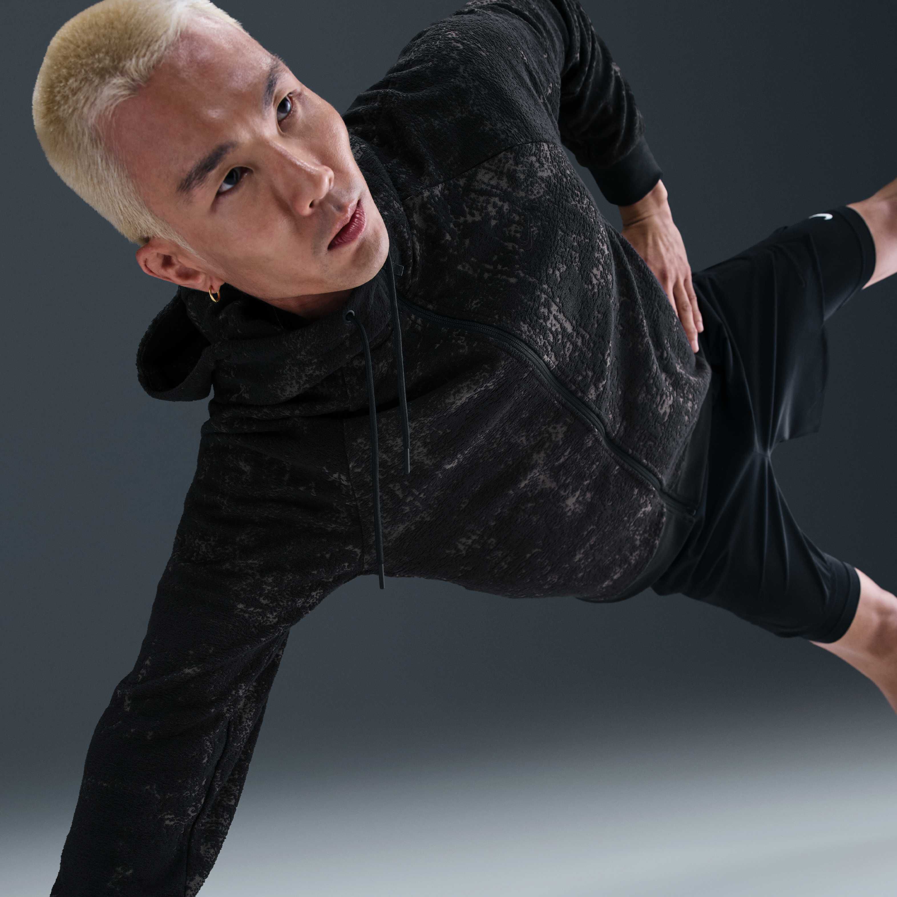 Nike Primary image number 2