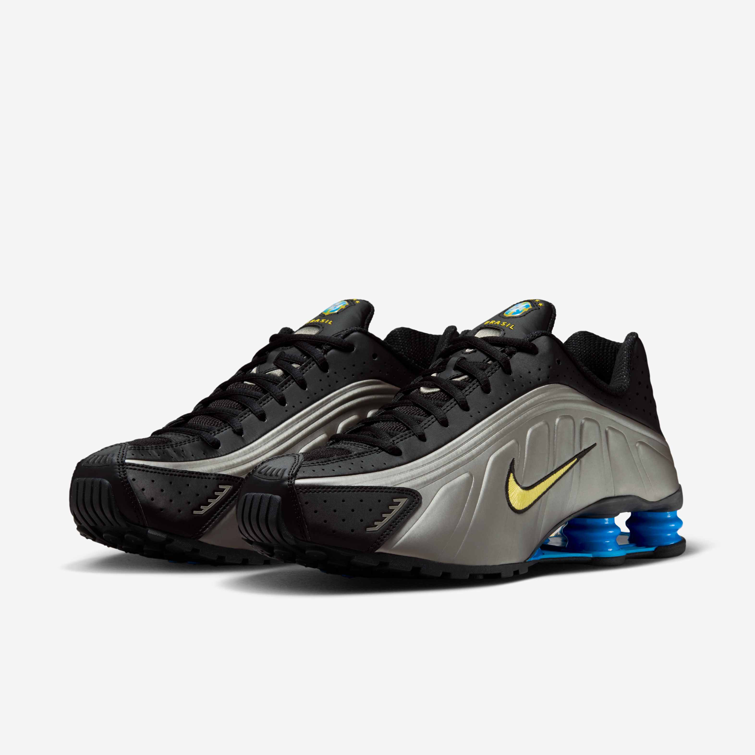 Nike Shox R4 'Brazil' image number 4