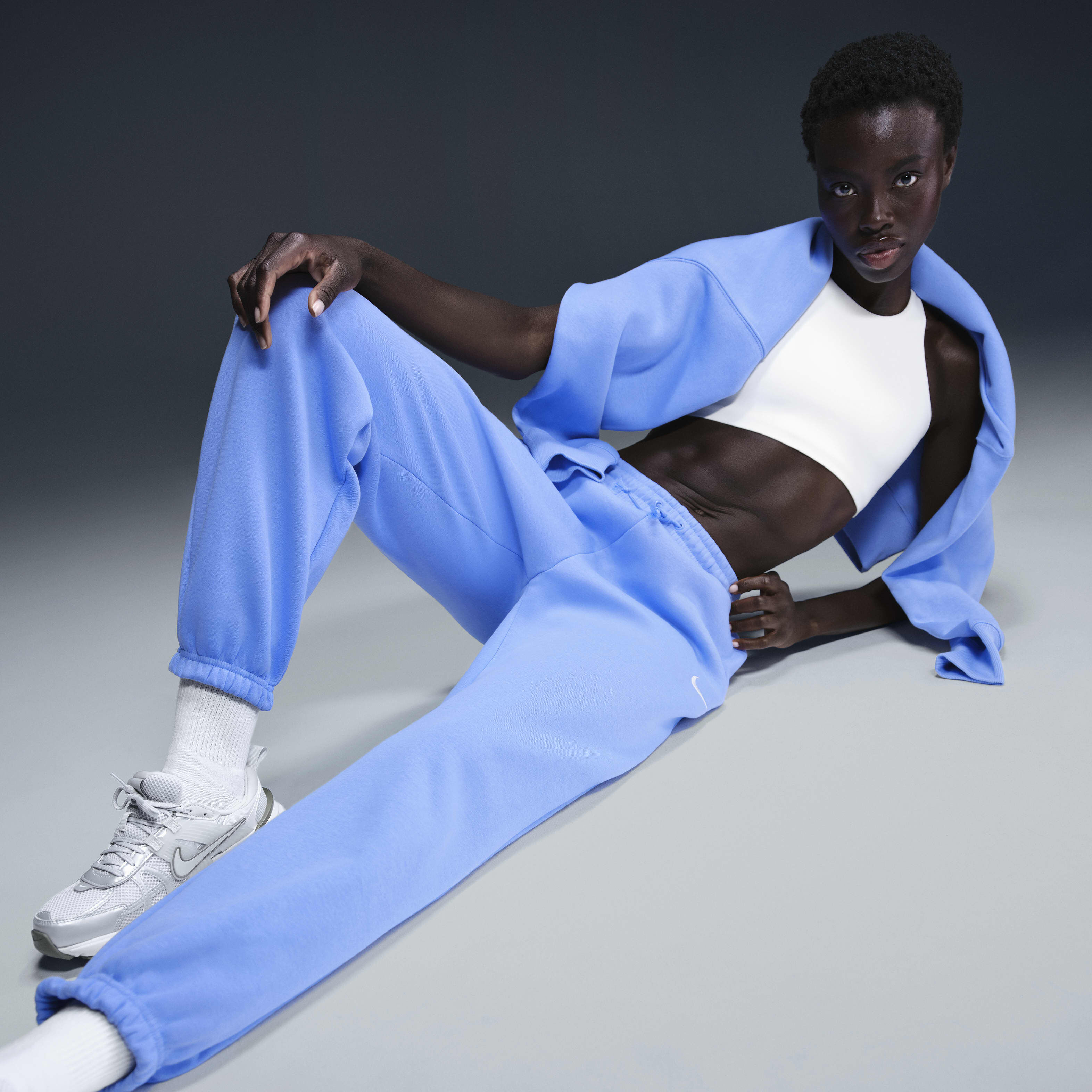 Nike Sportswear Phoenix Fleece image number 4