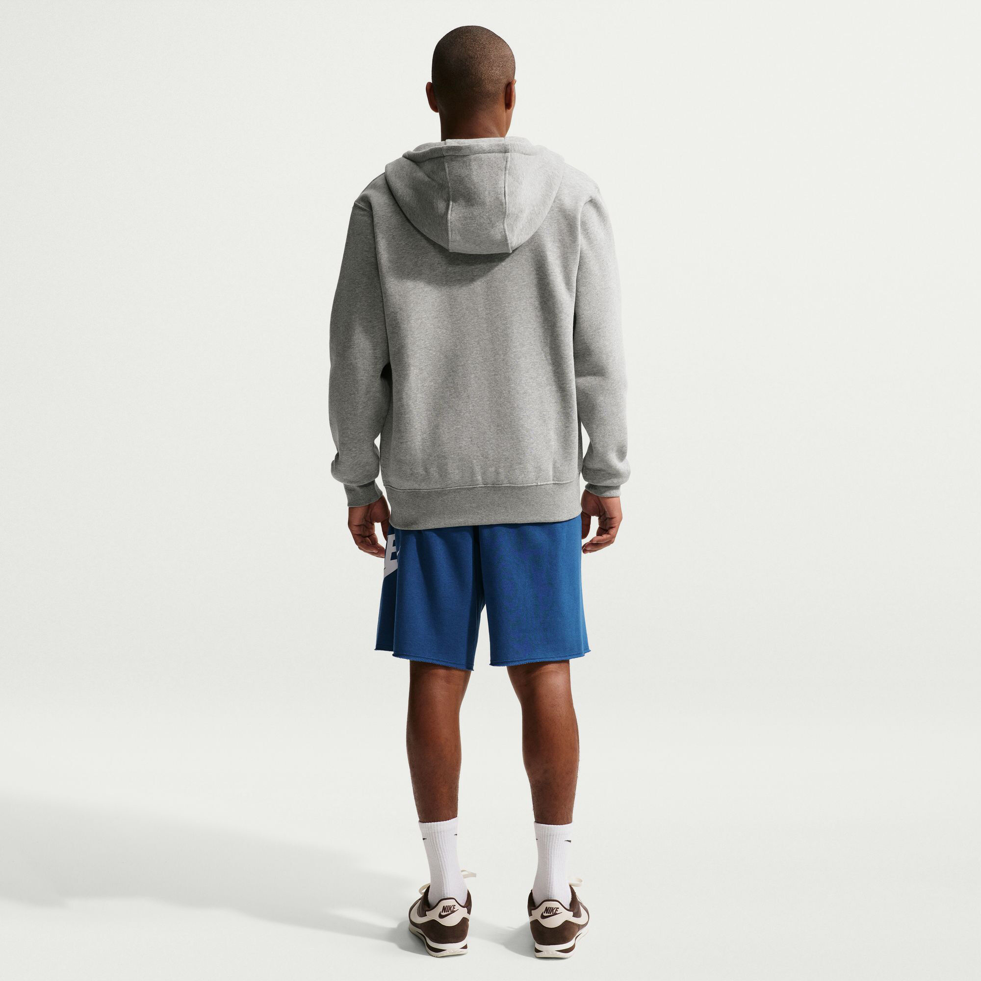 نايكي سبورتسوير كلوب image number 1