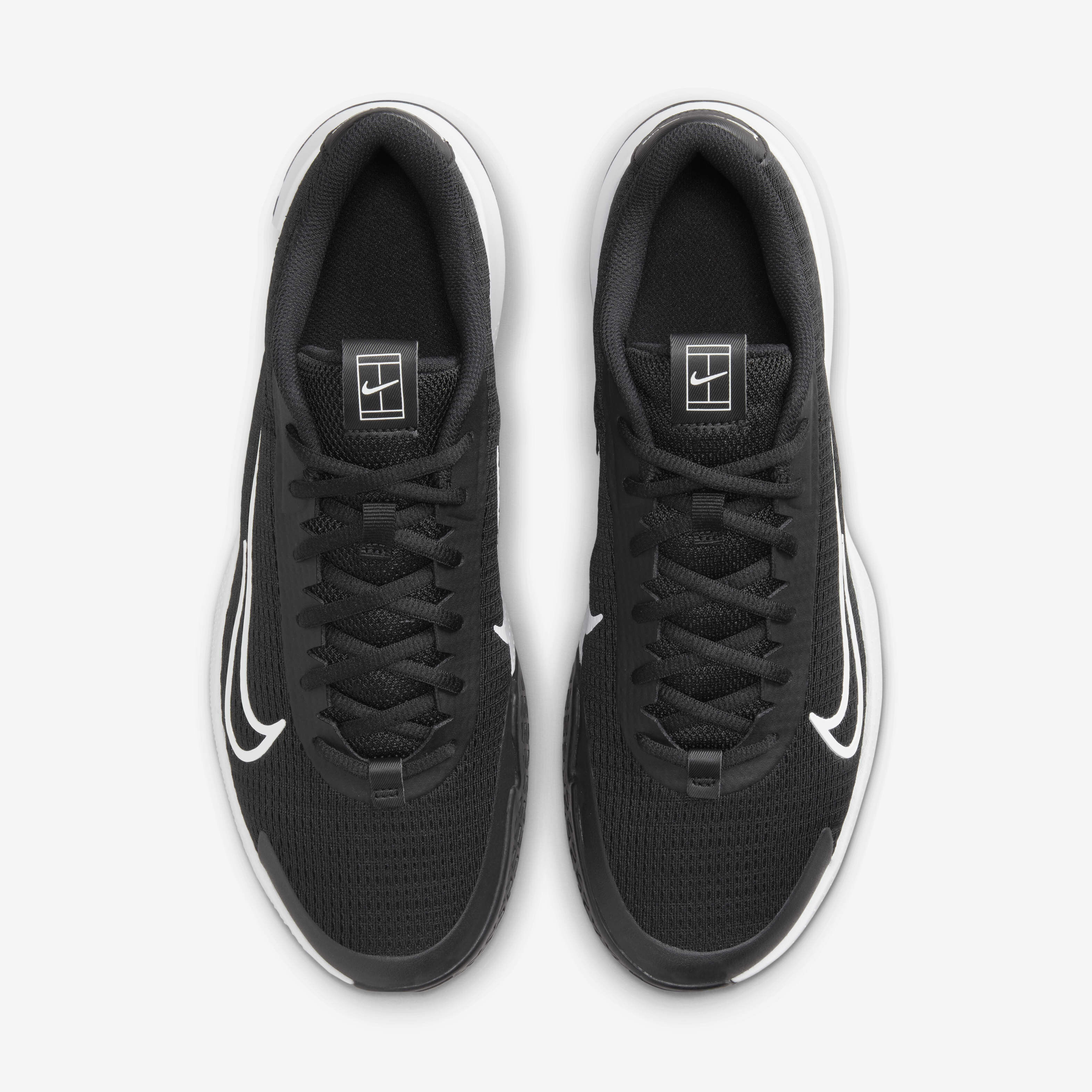 Buy NikeCourt Vapor Lite 2 Men s Hard Court Tennis Shoes Nike Saudi Official
