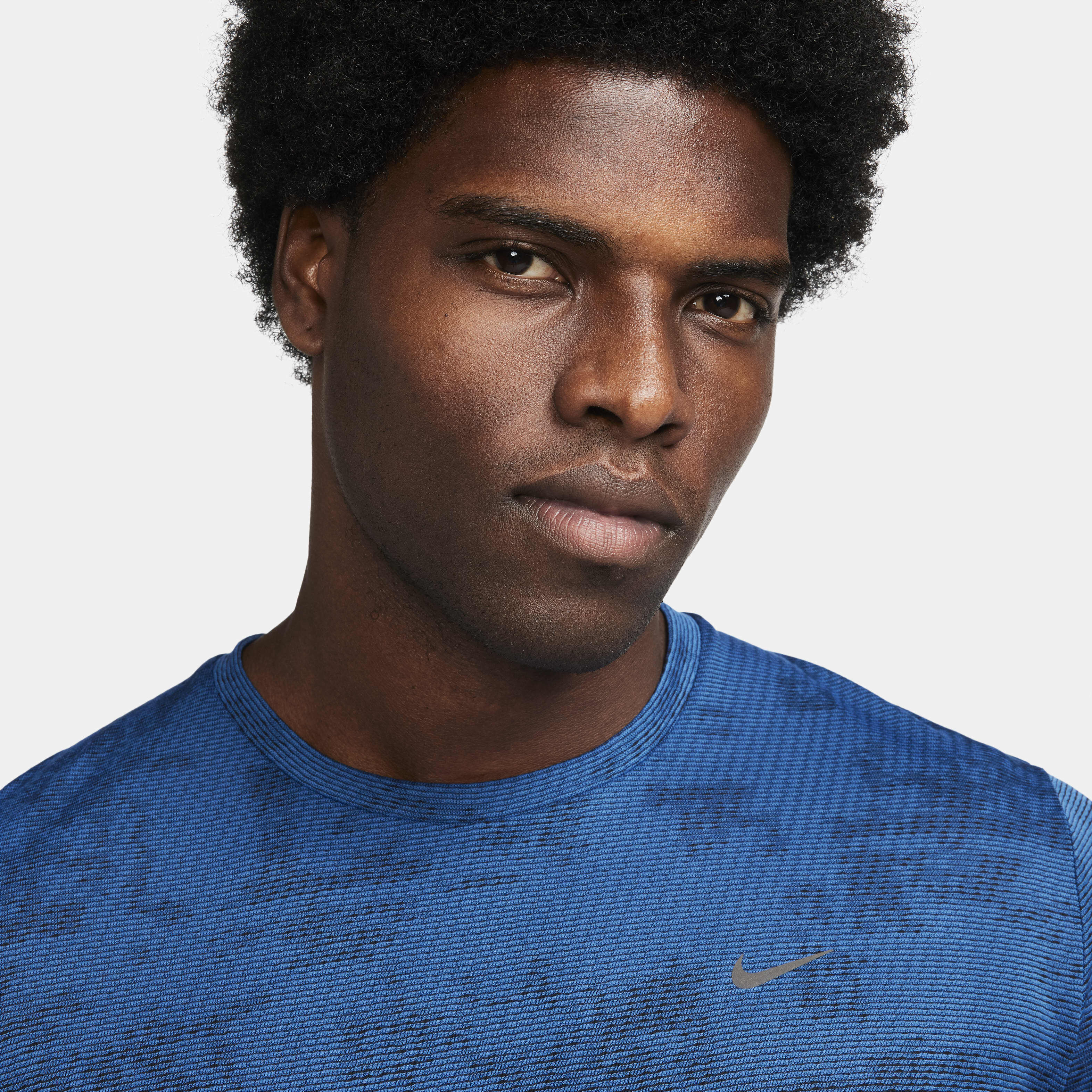 Nike Running Division image number 2