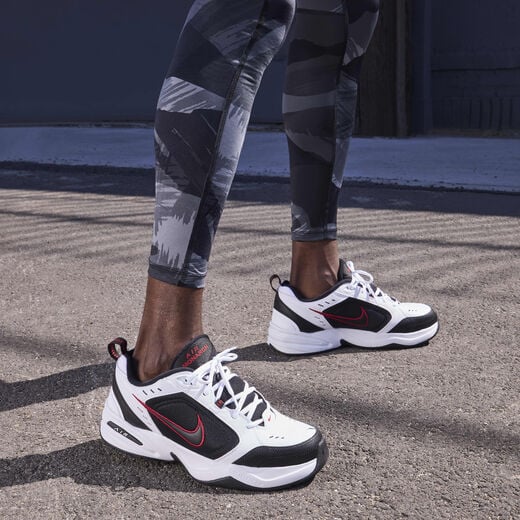 Nike Air Monarch IV