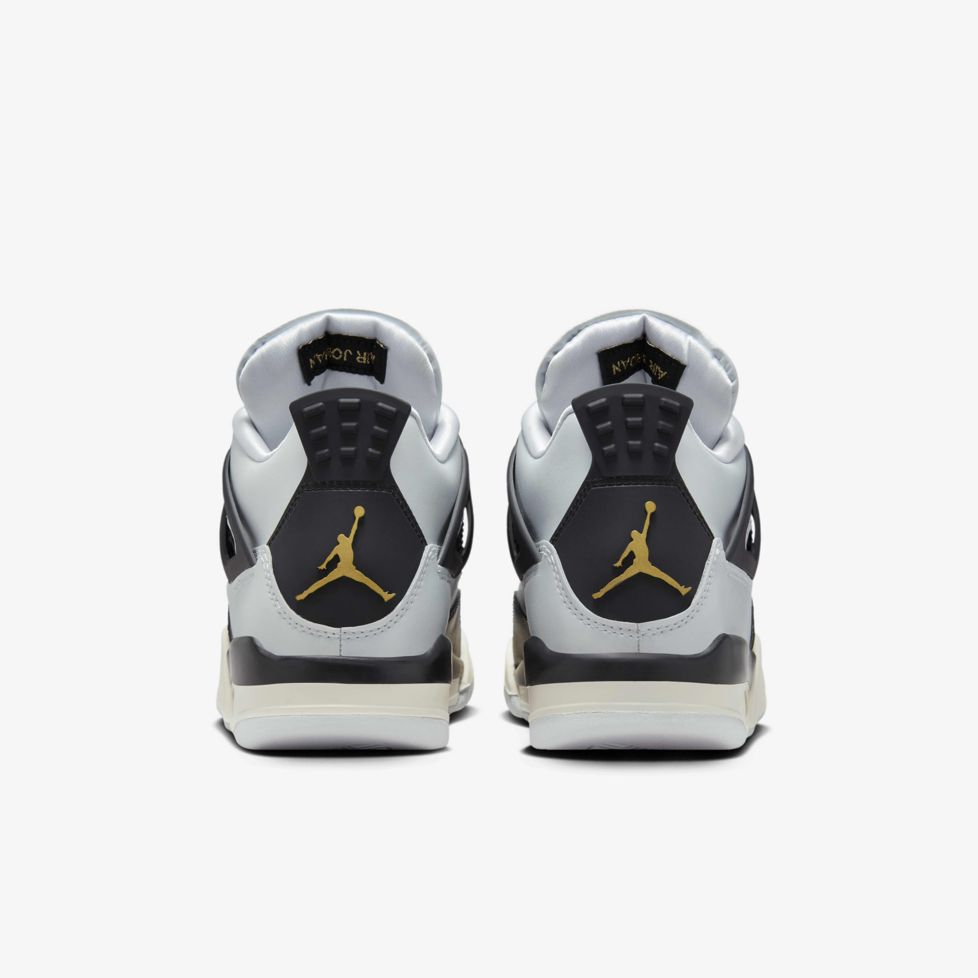 Air Jordan 4 Retro image number 5