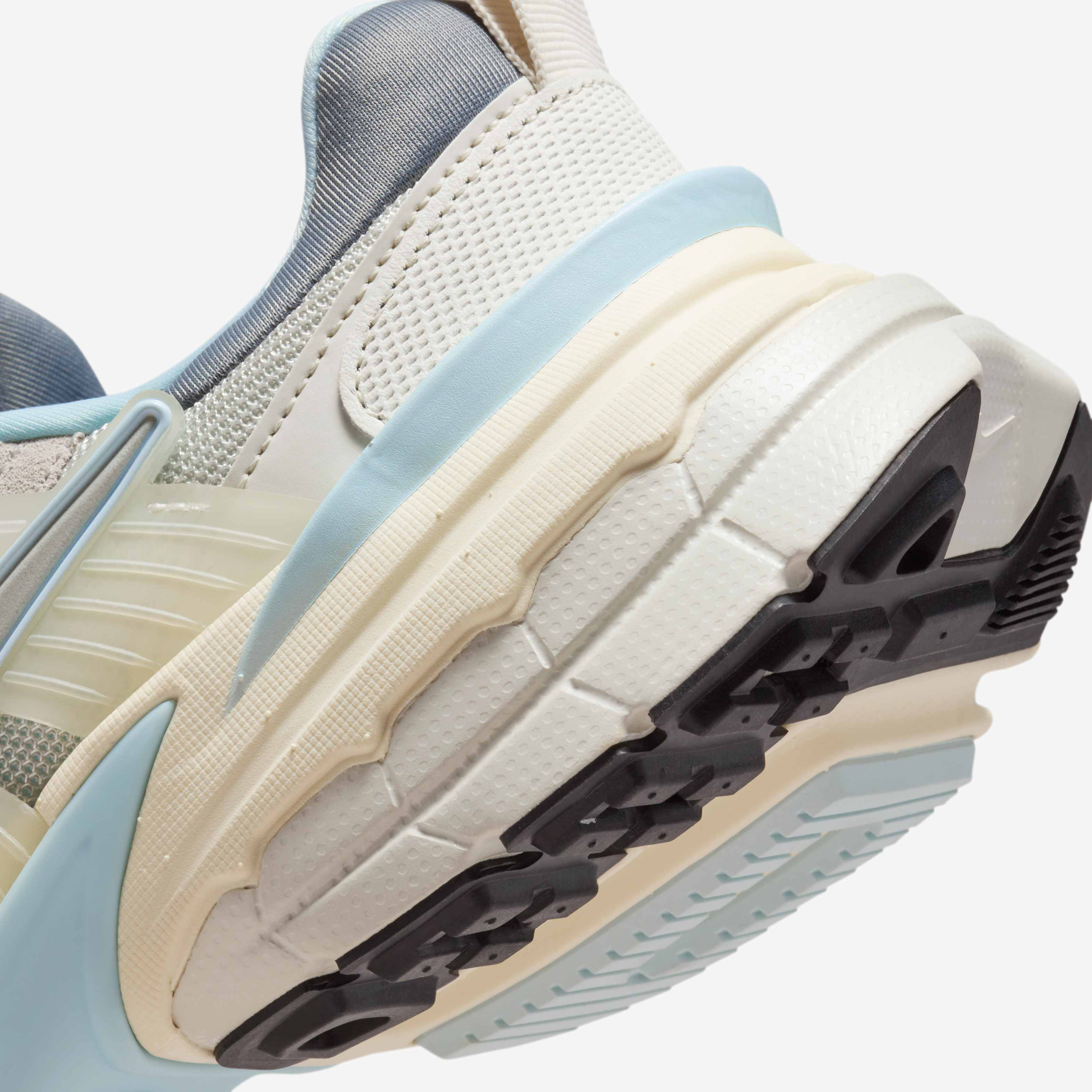 Nike V2K Run image number 8