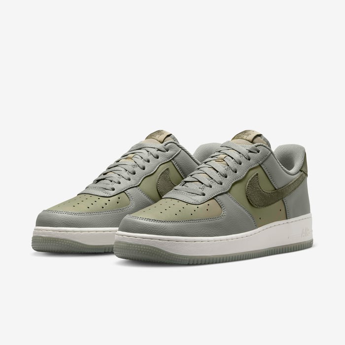 Nike Air Force 1 '07 LV8 image number 4 Nike Air Force 1 '07 LV8 image number 4