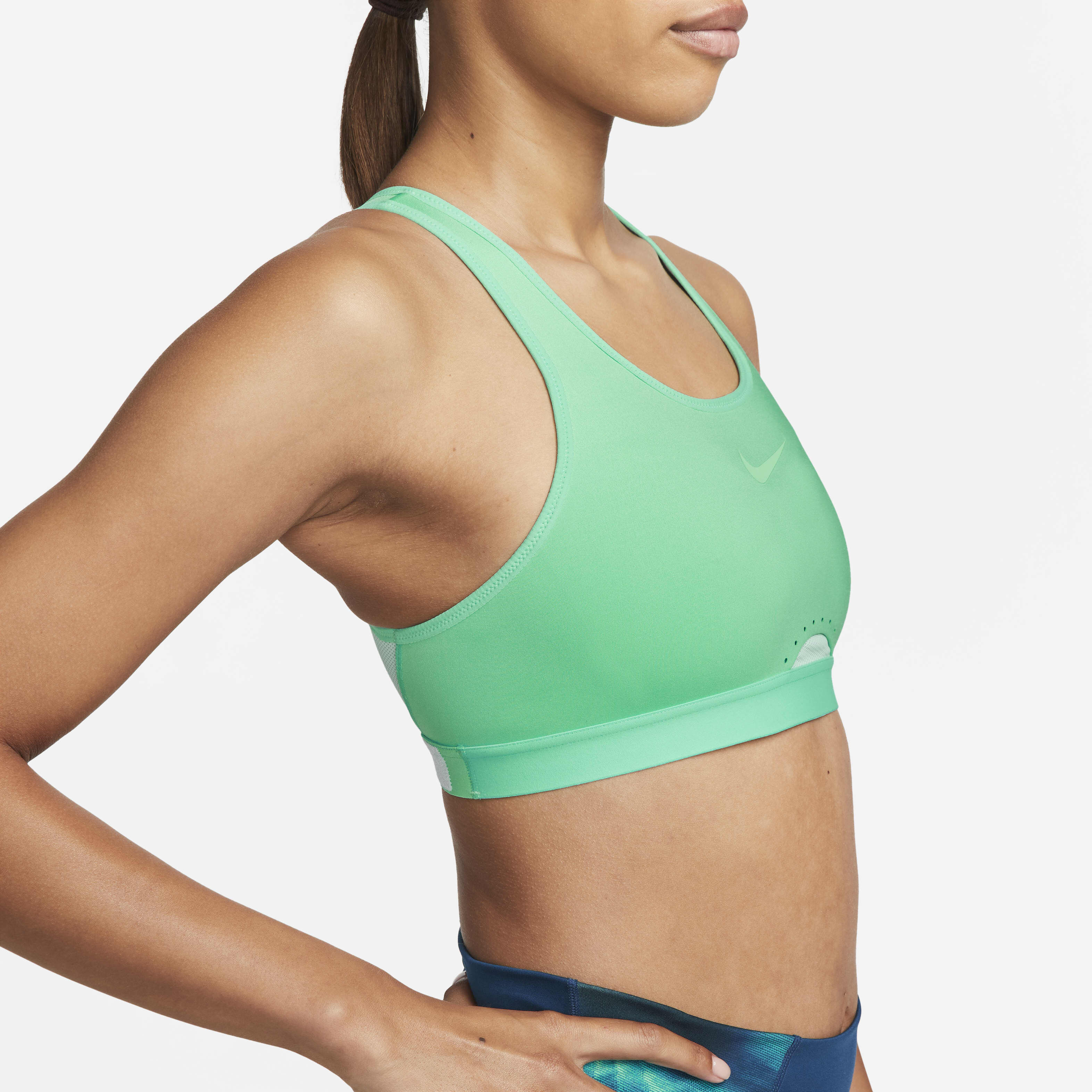 Nike Swoosh image number 4