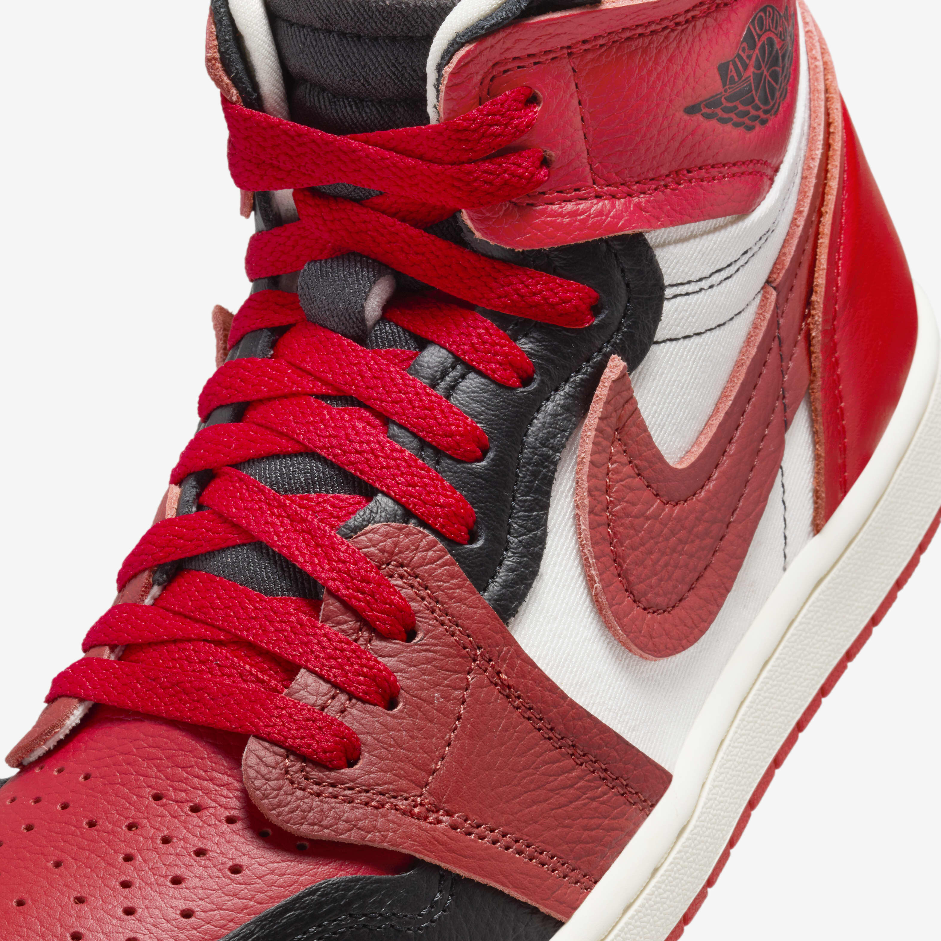 Air Jordan 1 High Method of Make image number 6