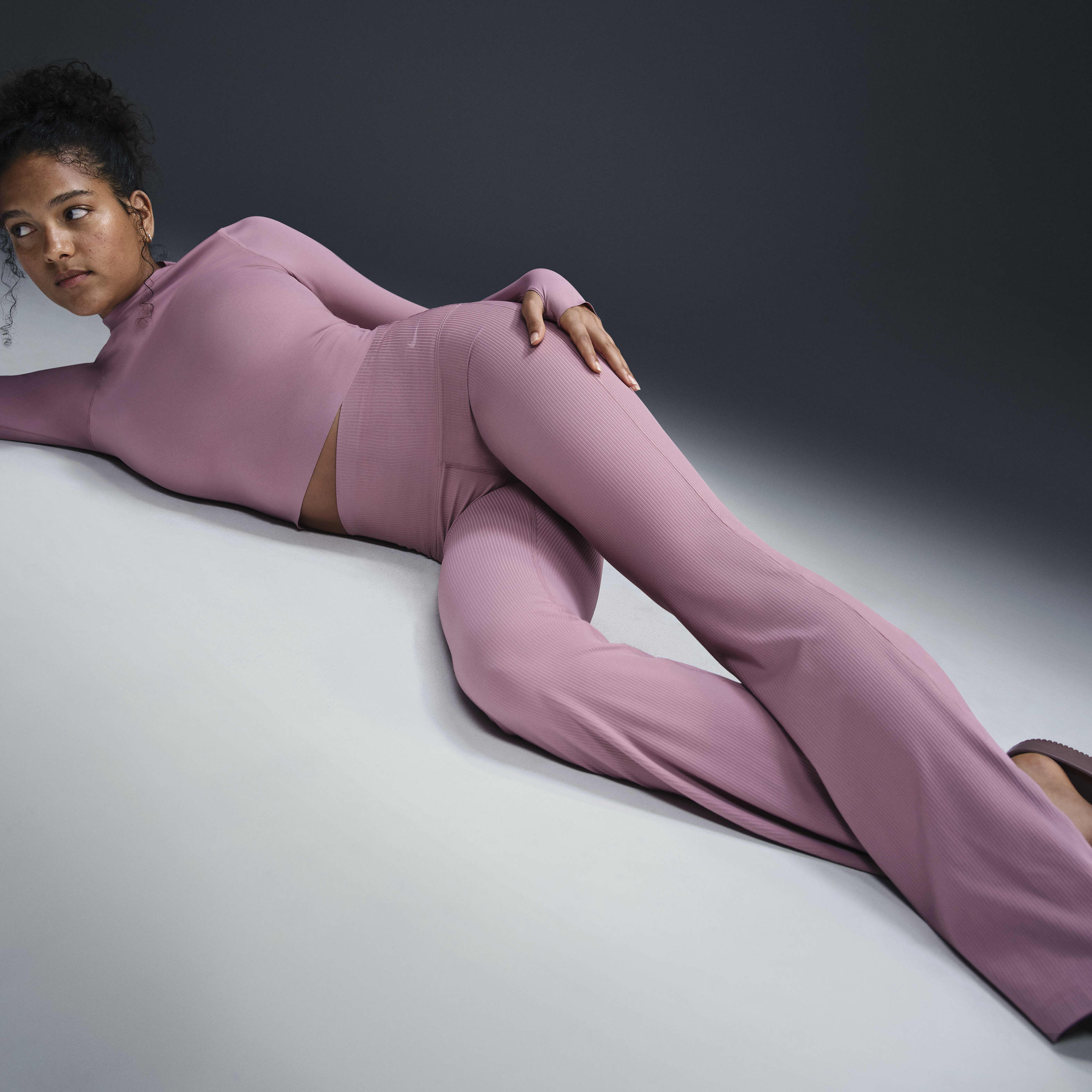 Nike Zenvy Rib image number 4