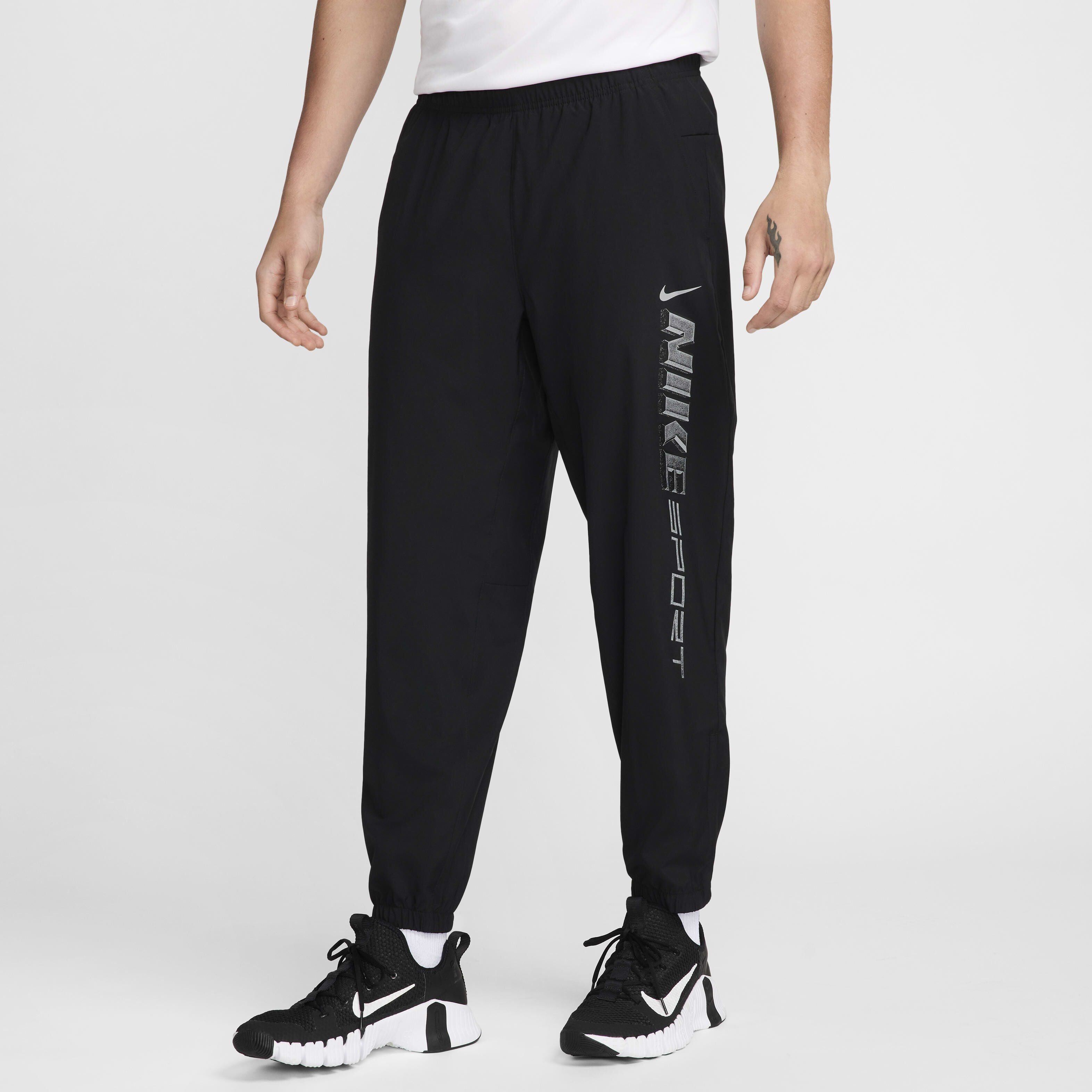 Buy Nike Form Men s Dri FIT Tapered Versatile Trousers Nike Saudi Official