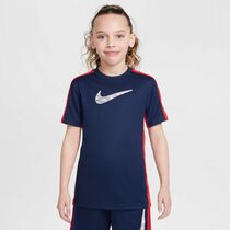Nike Trophy23