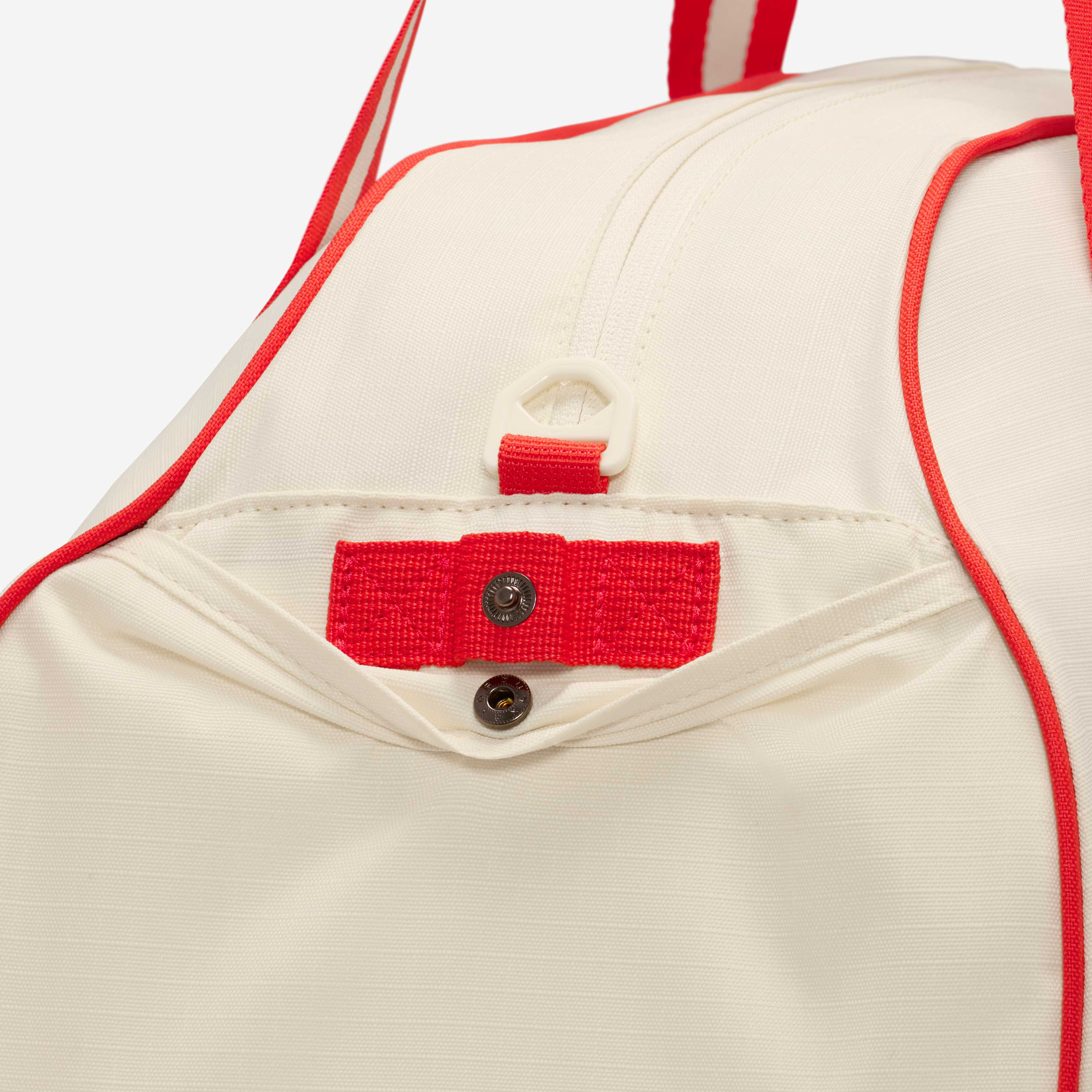 نايكي جيم كلوب image number 7