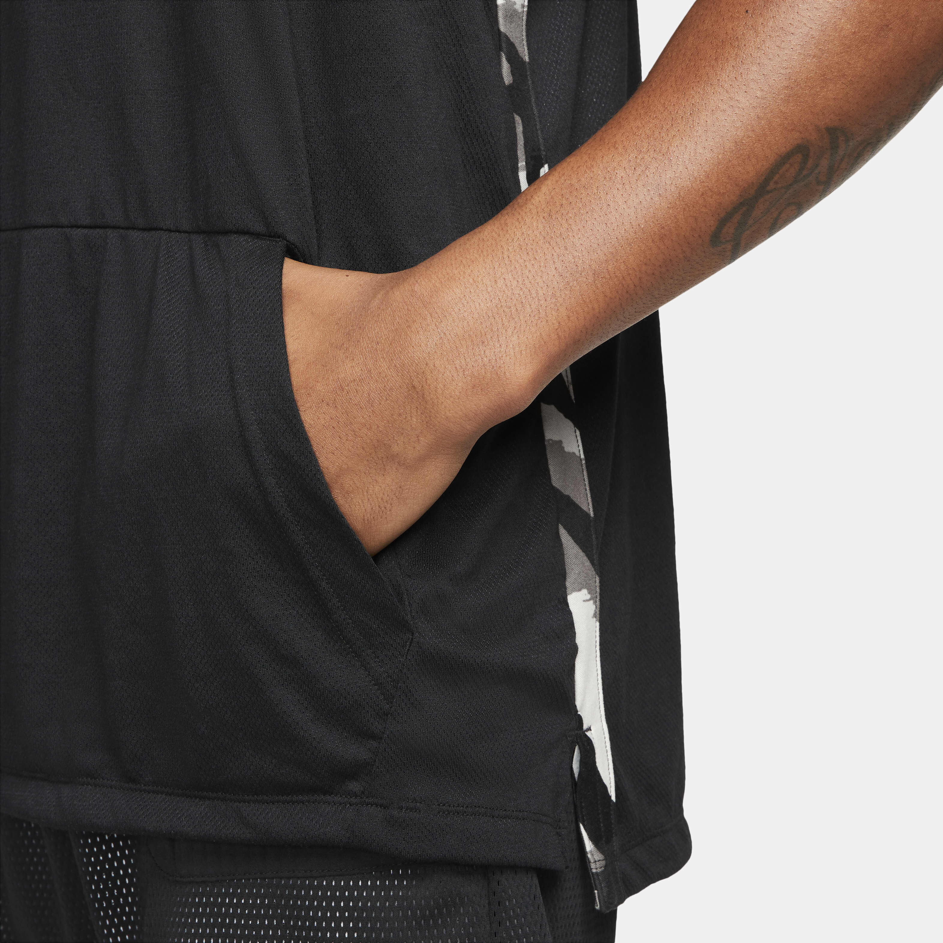 Nike Dri-FIT Sport Clash image number 3