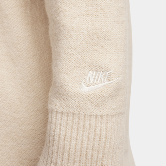 Nike Sportswear Tech Pack