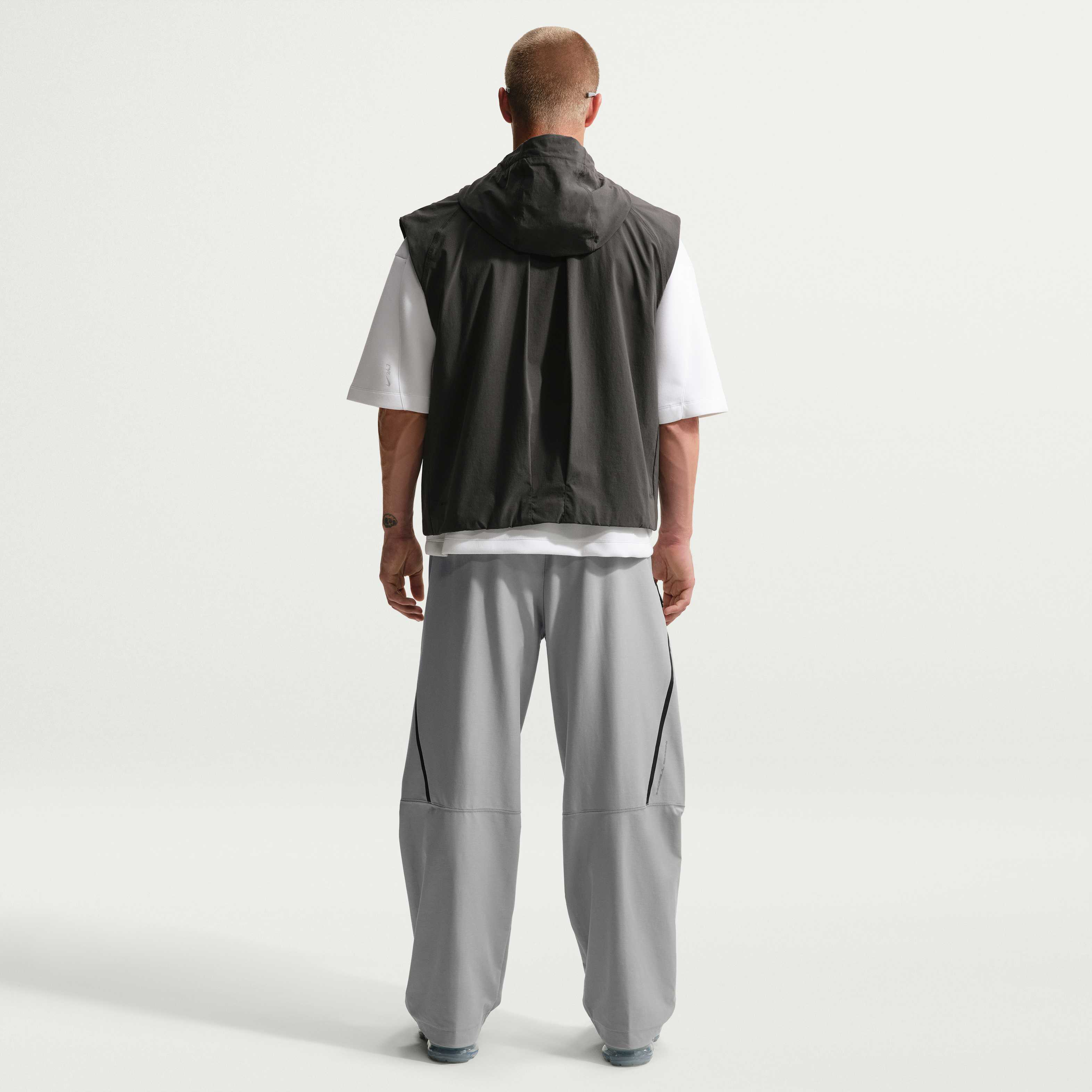 Nike Tech image number 4