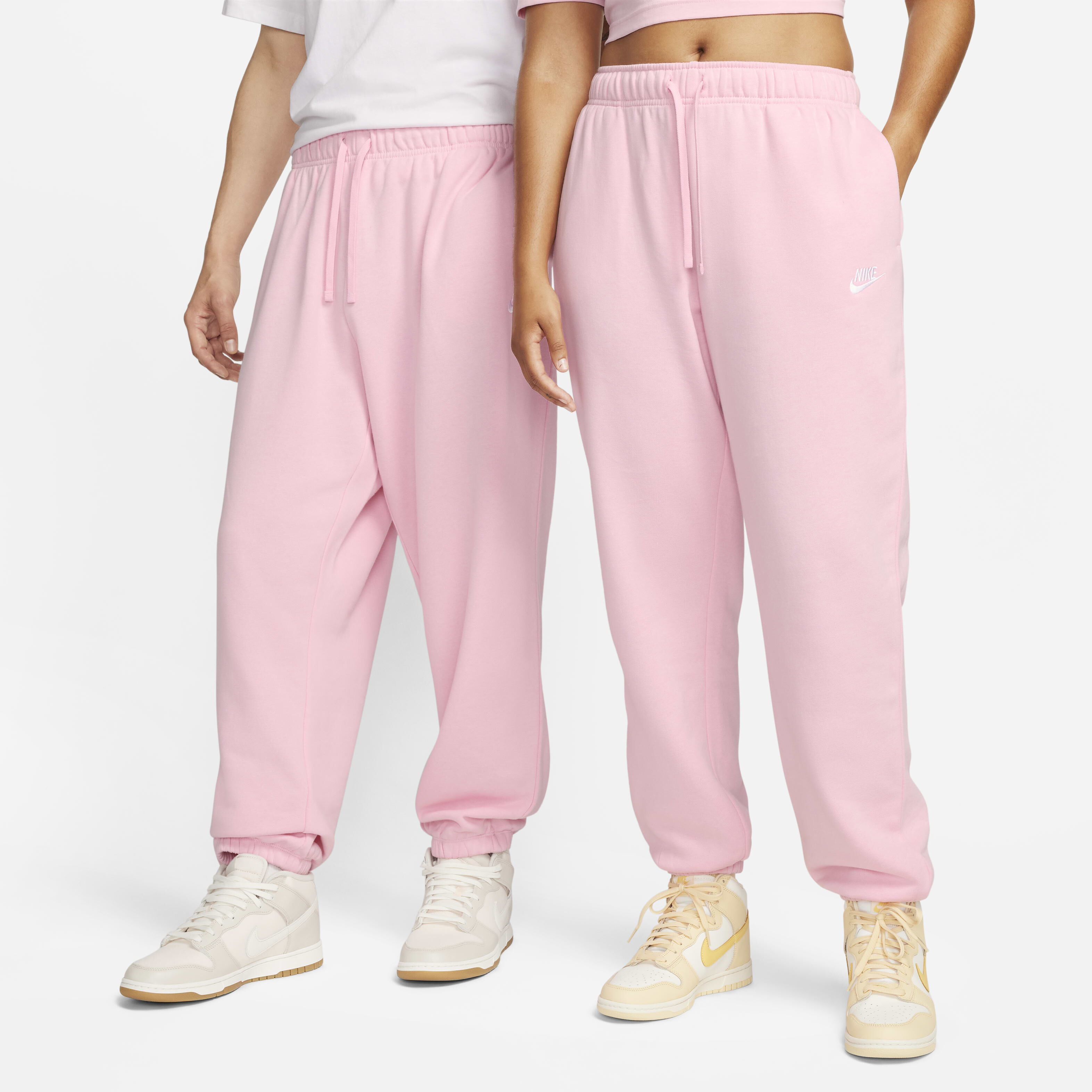 Pink nike bottoms shop