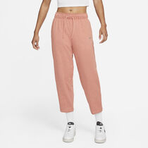 Nike Sportswear Collection Essentials