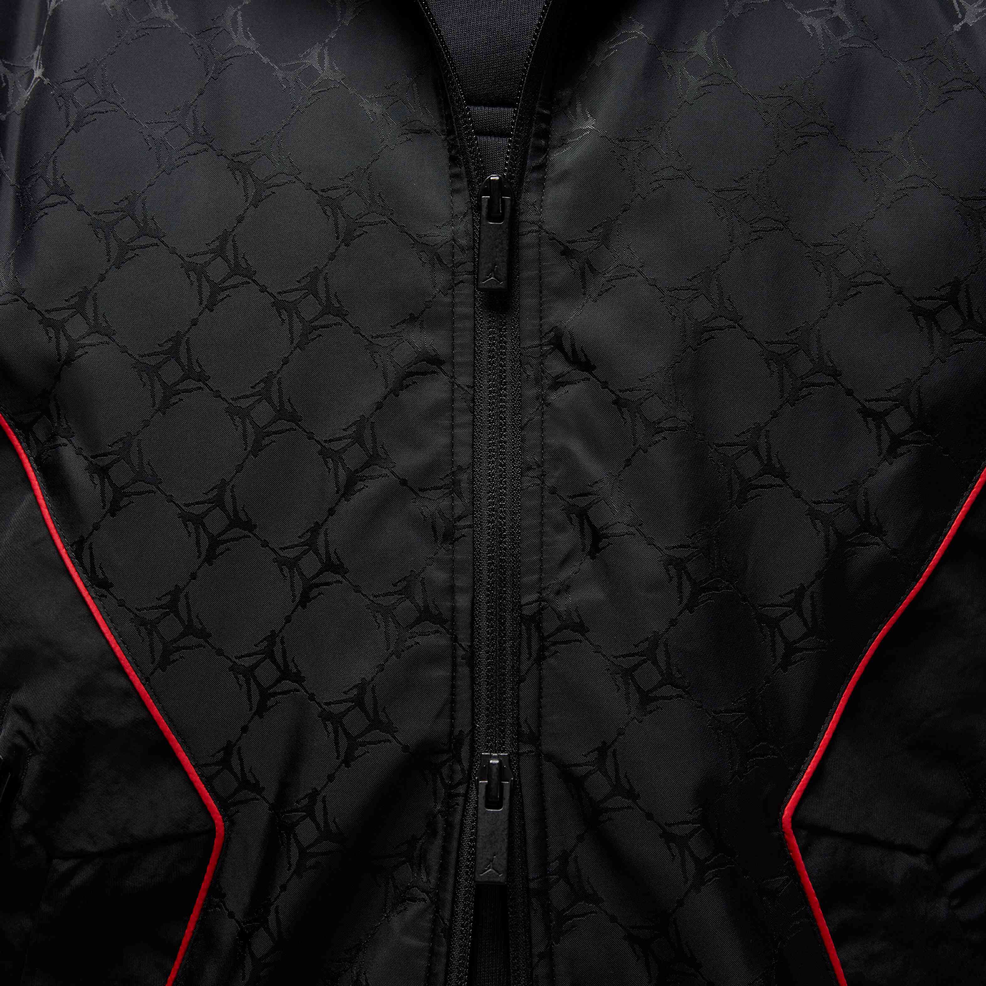 Jordan Brooklyn image number 4