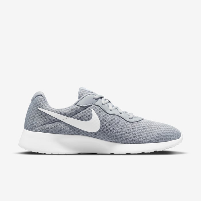 Nike Tanjun image number 3 Nike Tanjun image number 3