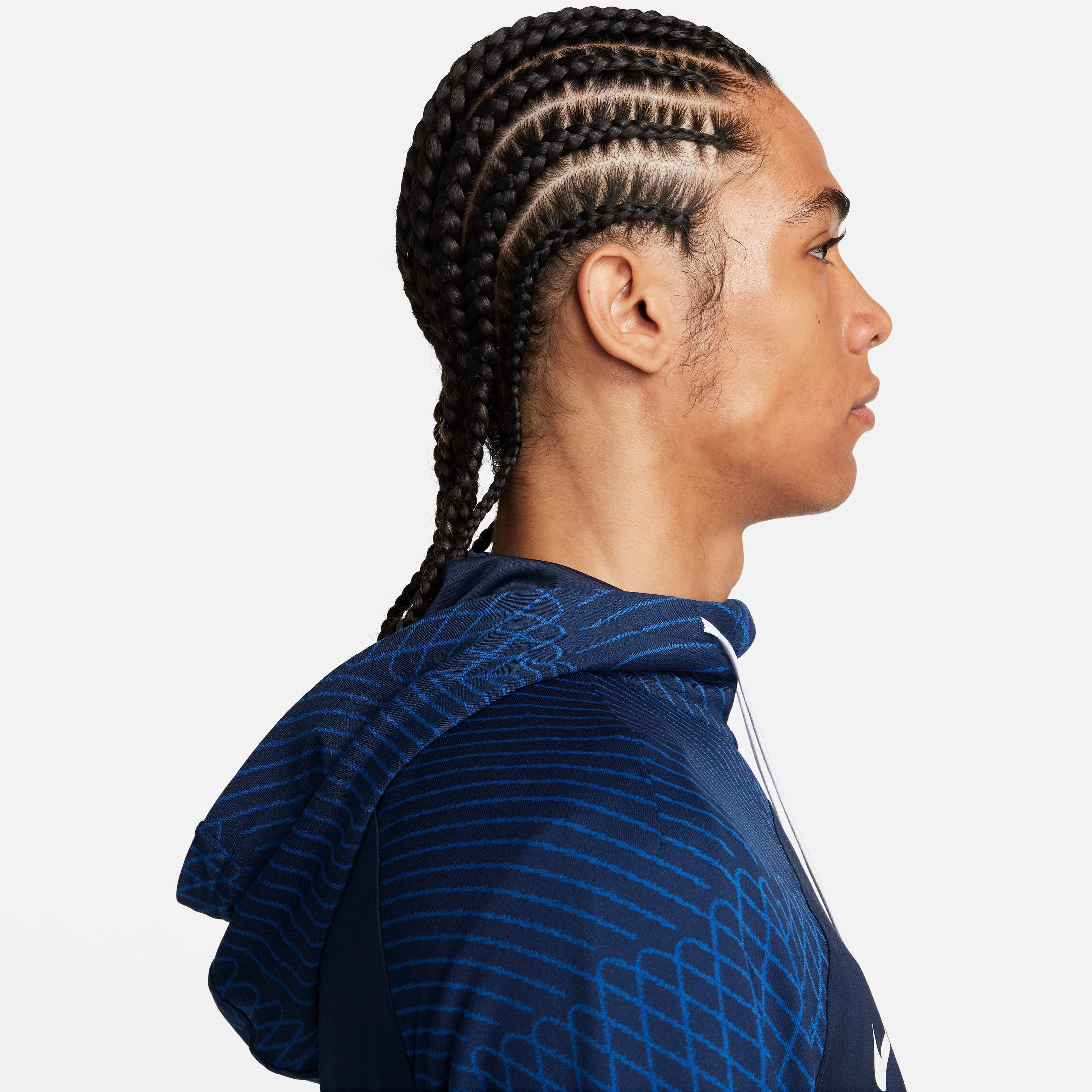 Nike Dri-FIT Strike image number 3