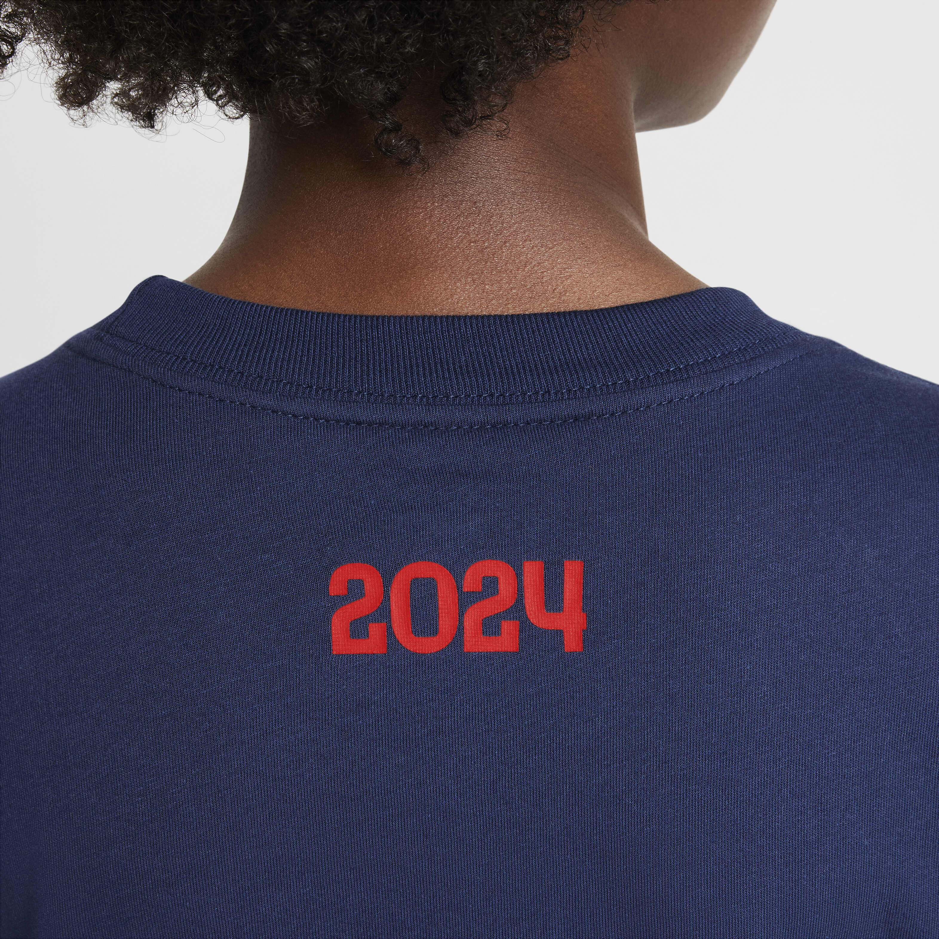 Paris Saint-Germain Away image number 6