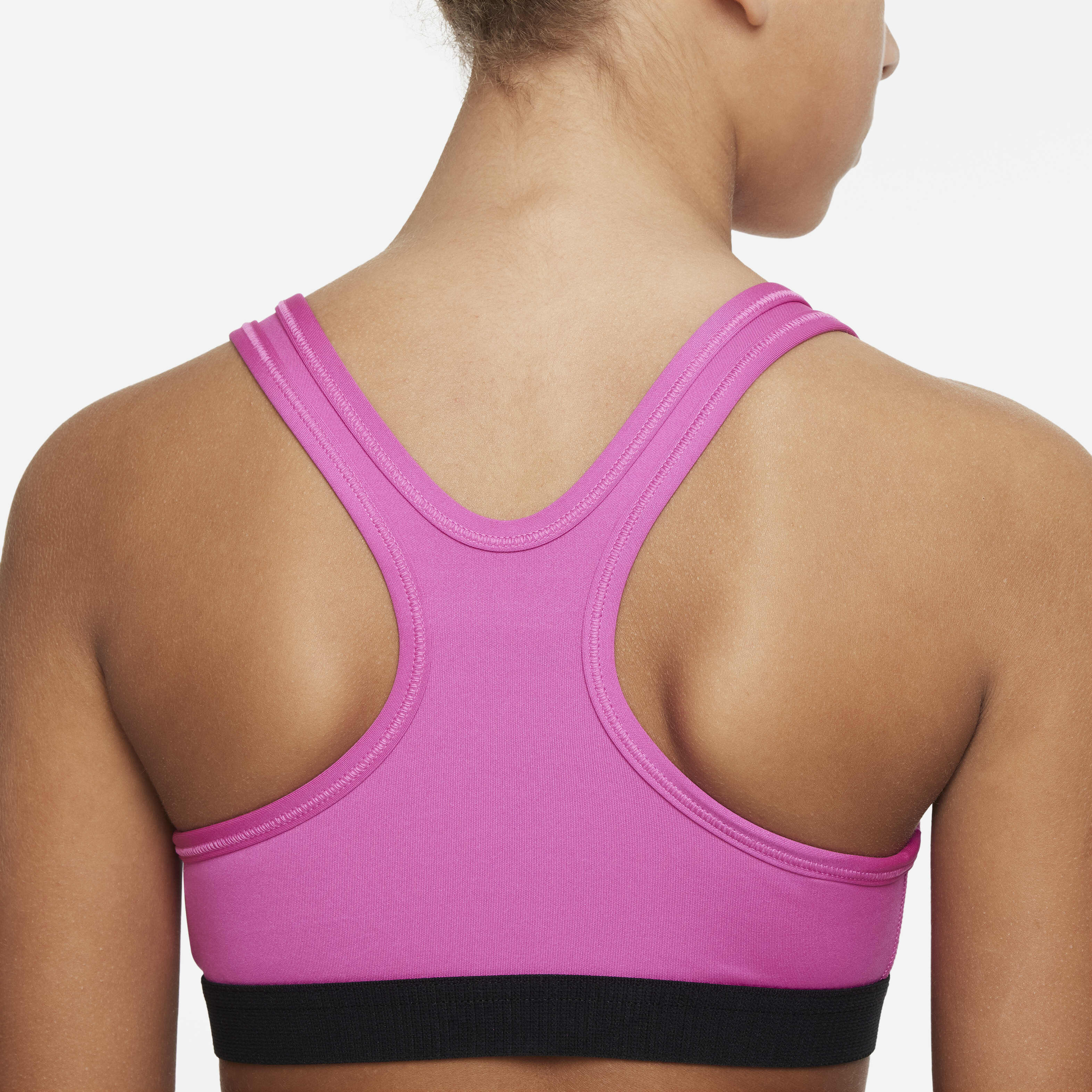 نايكي سووش image number 3