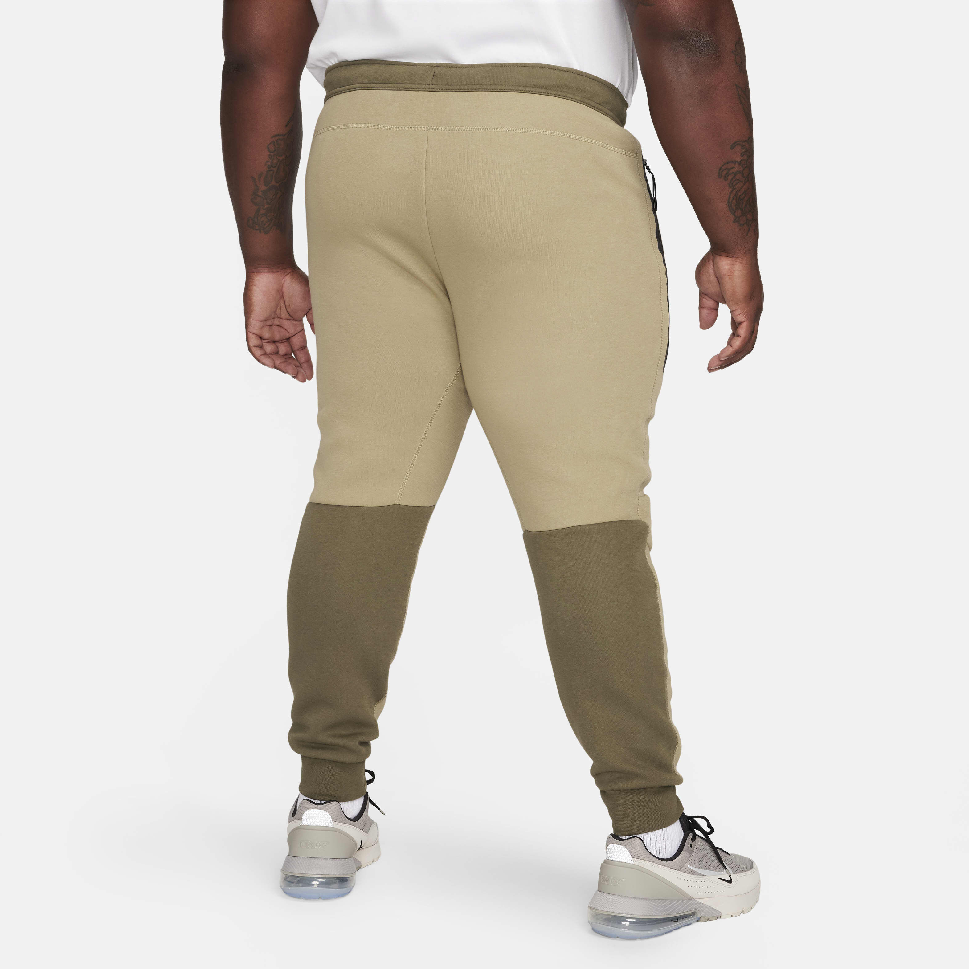 Buy Nike Sportswear Tech Fleece Men s Joggers Nike Saudi Official