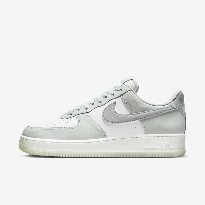 Nike Air Force 1 '07 LV8 image number 0 Nike Air Force 1 '07 LV8 image number 0