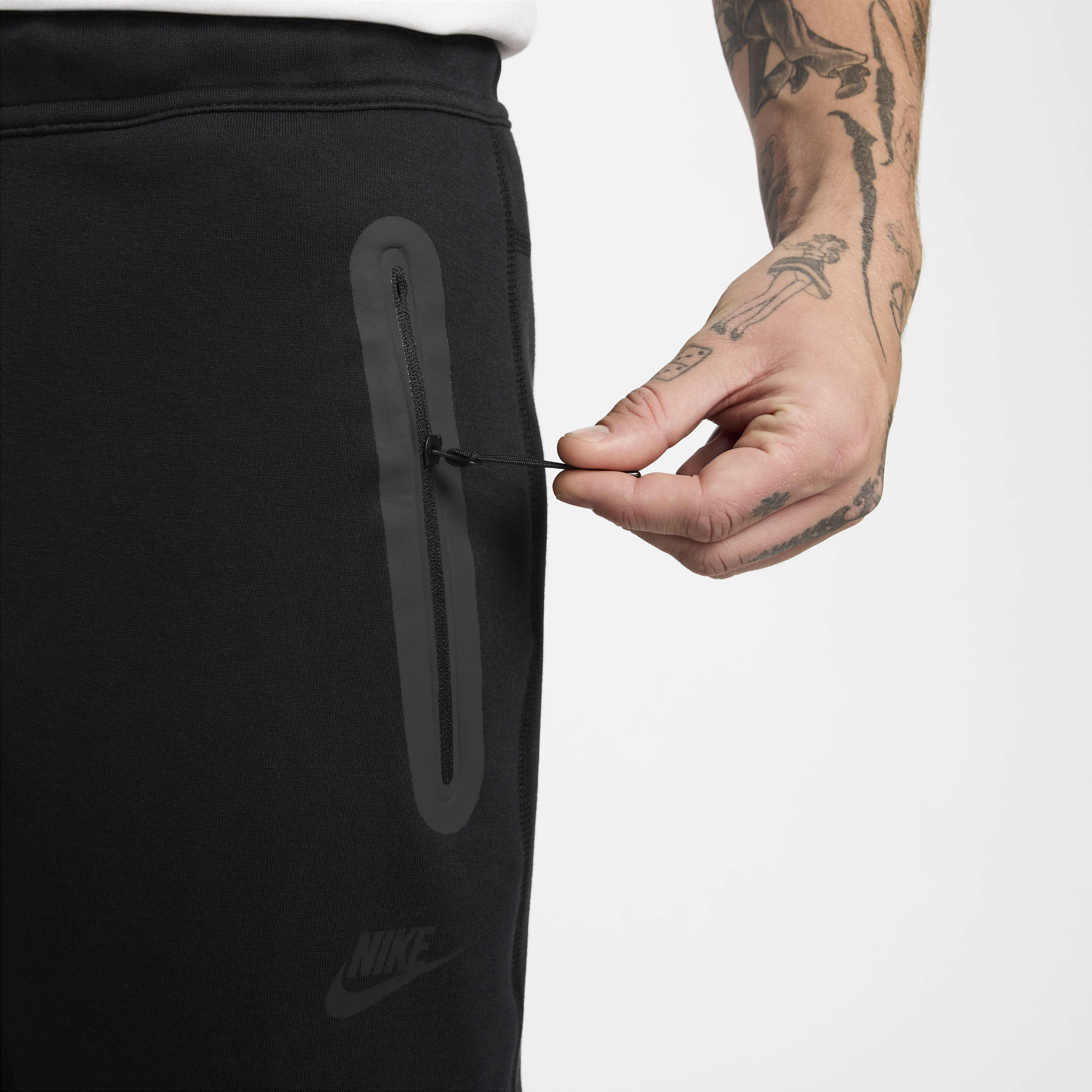 Nike tech fleece bag 2025