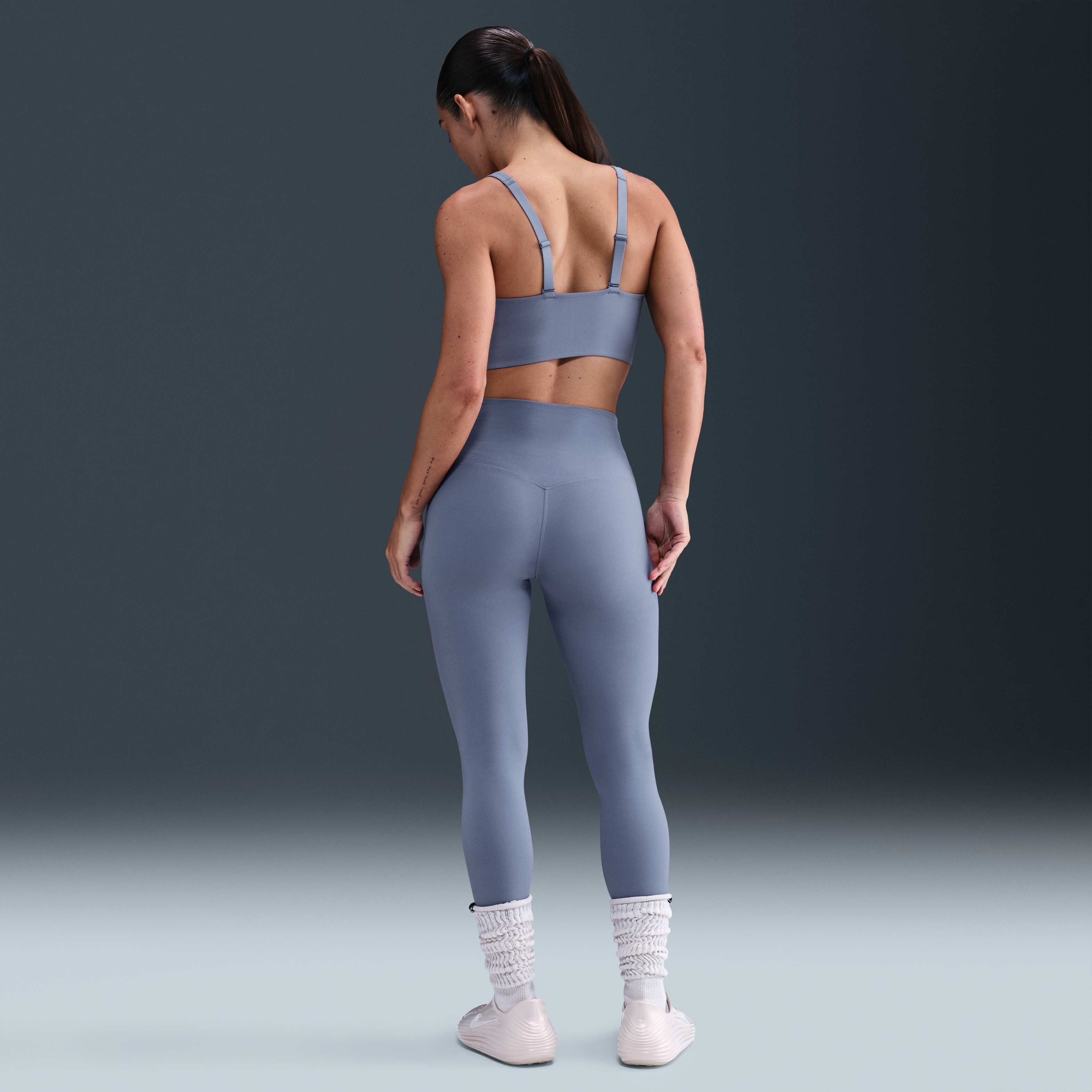 Nike Alate Medium Support image number 4