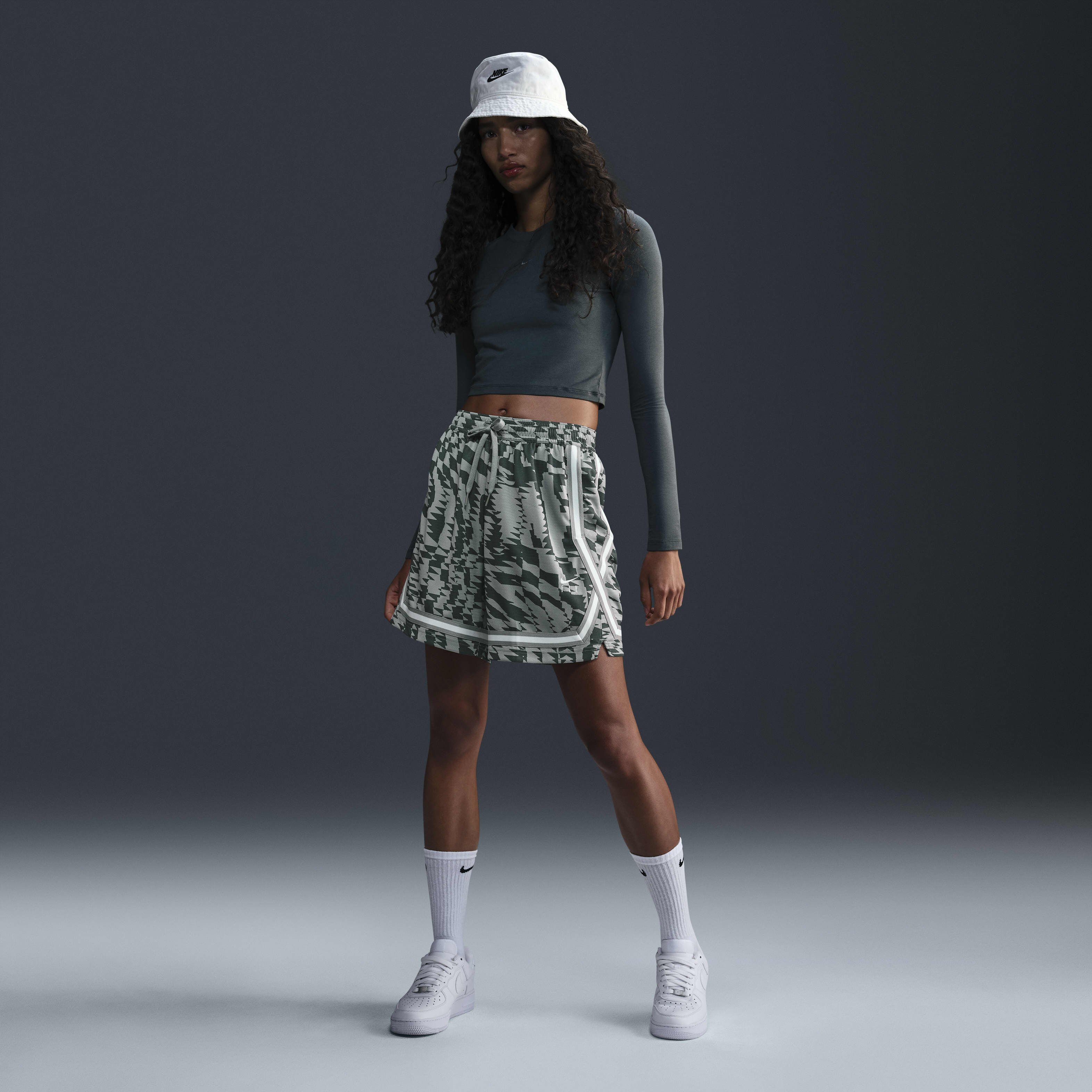 Nike Swoosh Fly Crossover image number 0