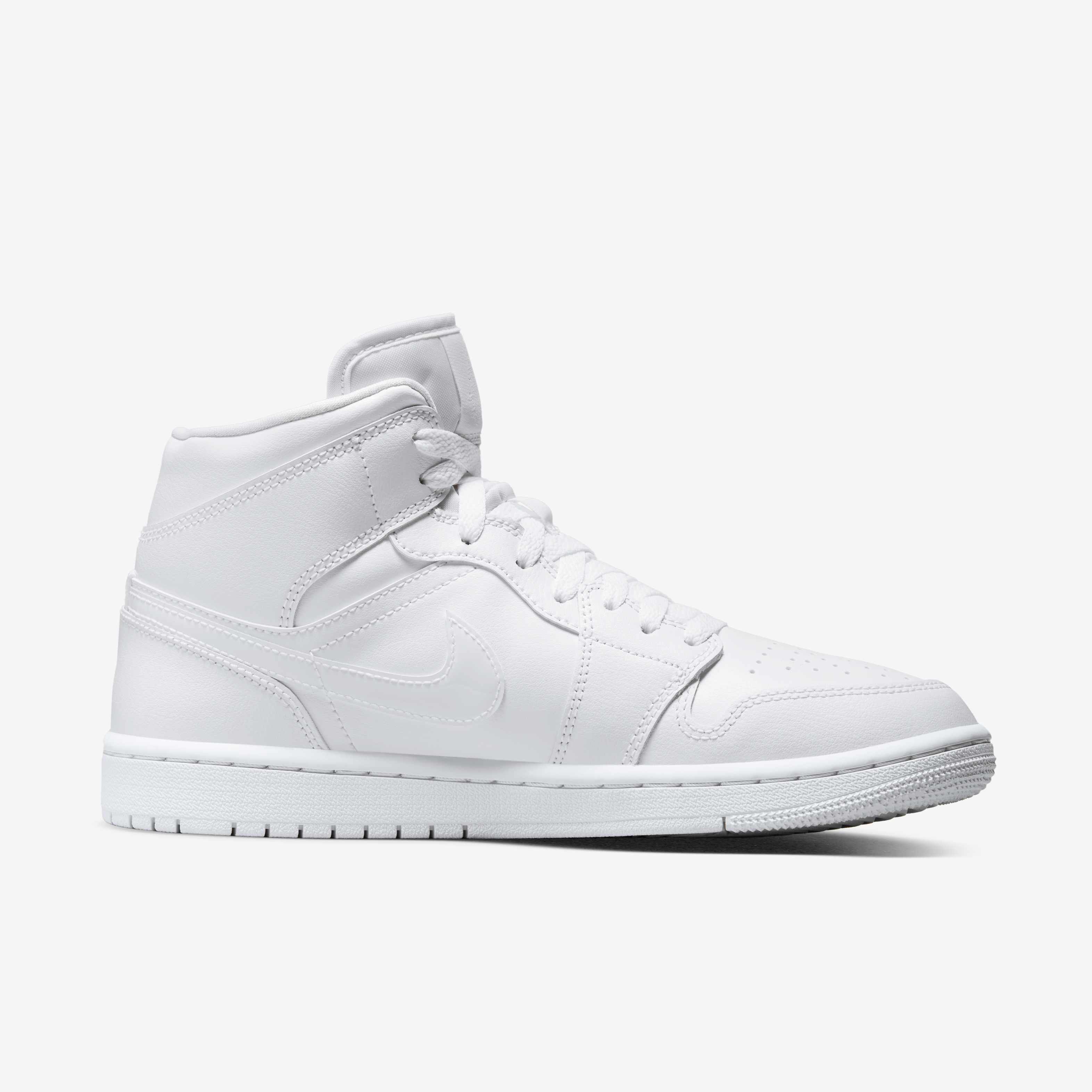 Air Jordan 1 Mid image number 2