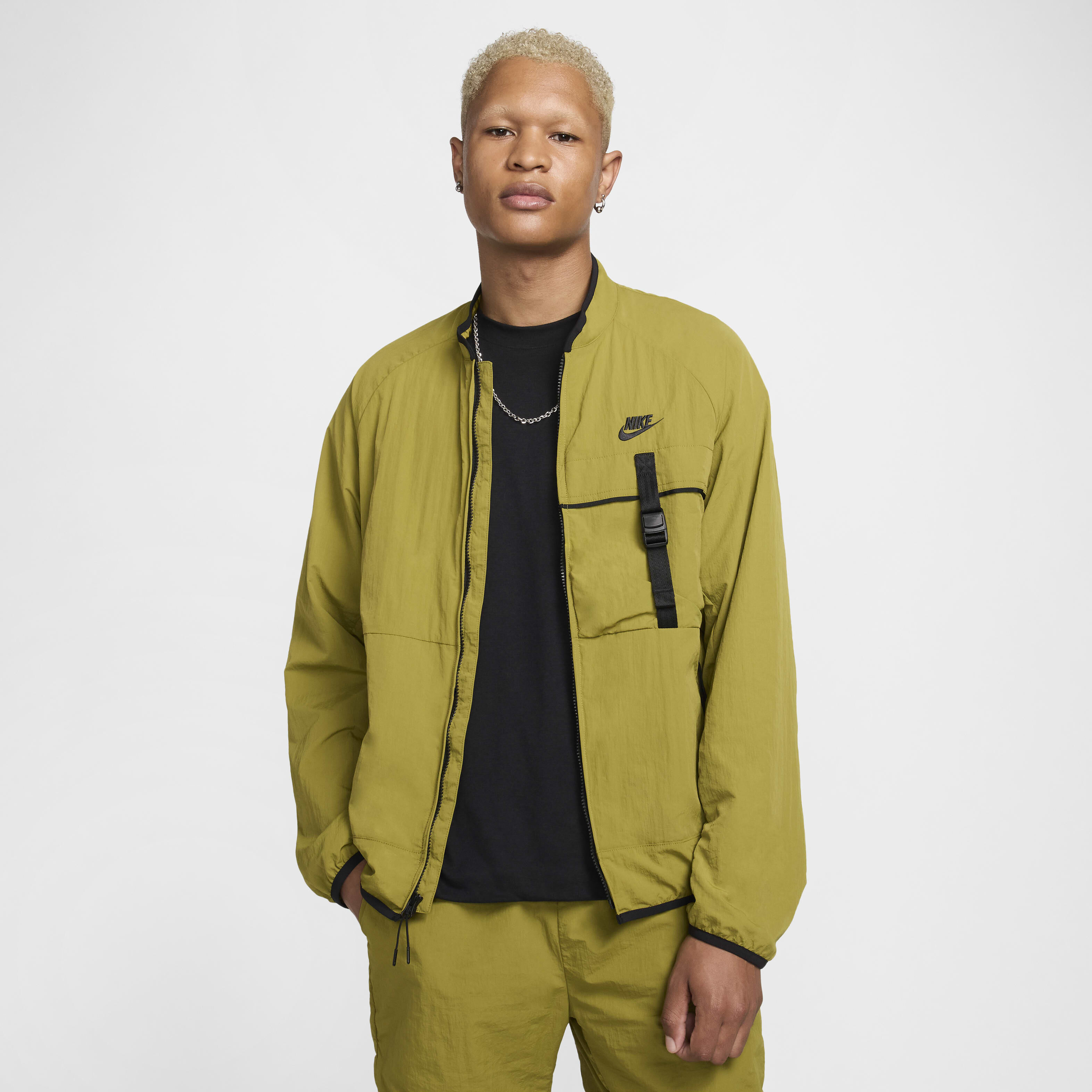 Buy Nike Tech Men s Woven Jacket Nike Saudi Official