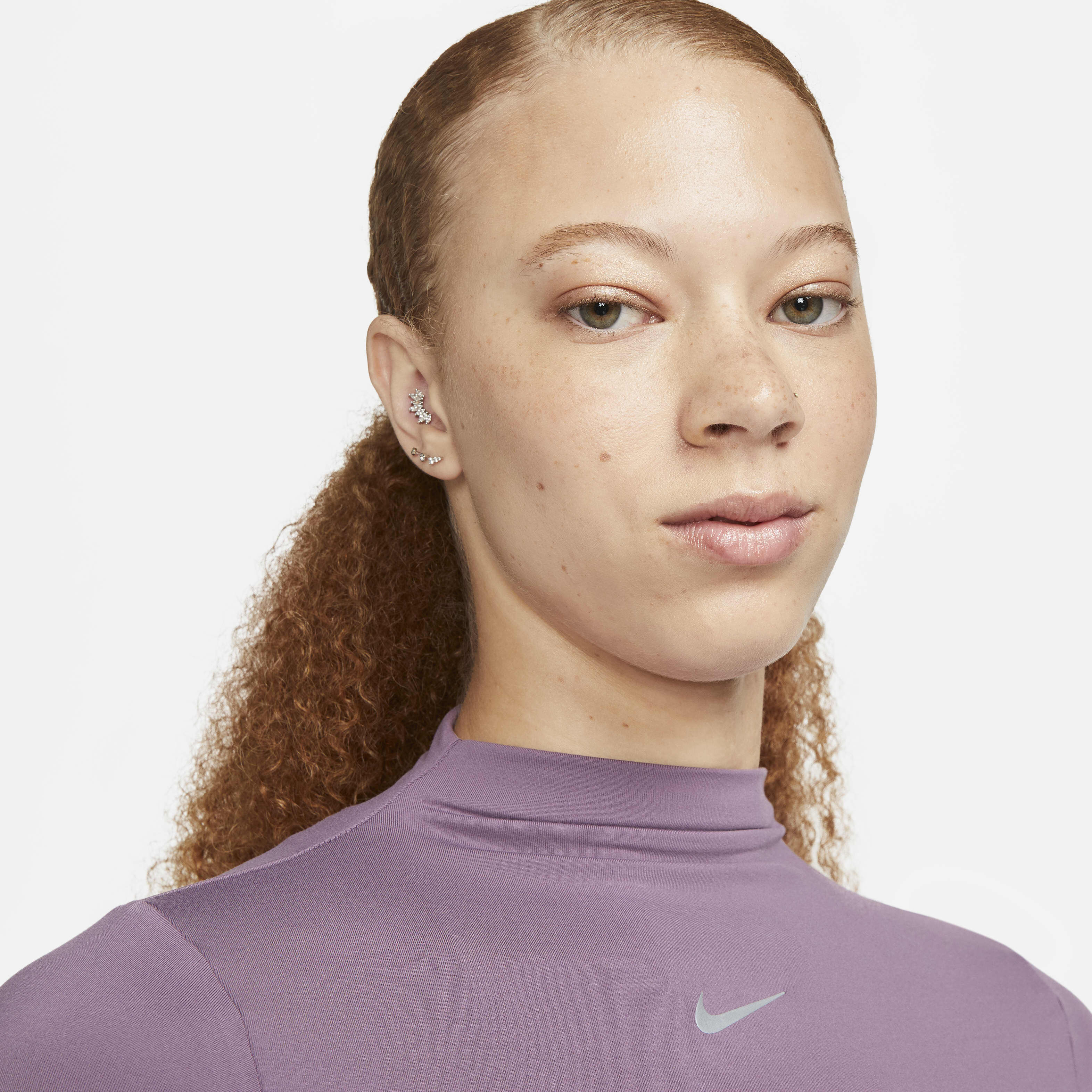 正規代理店 Buy Nike Top Cropped Long-Sleeve Women's Luxe One Dri-FIT スニーカー