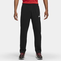 Nike Sportswear Club