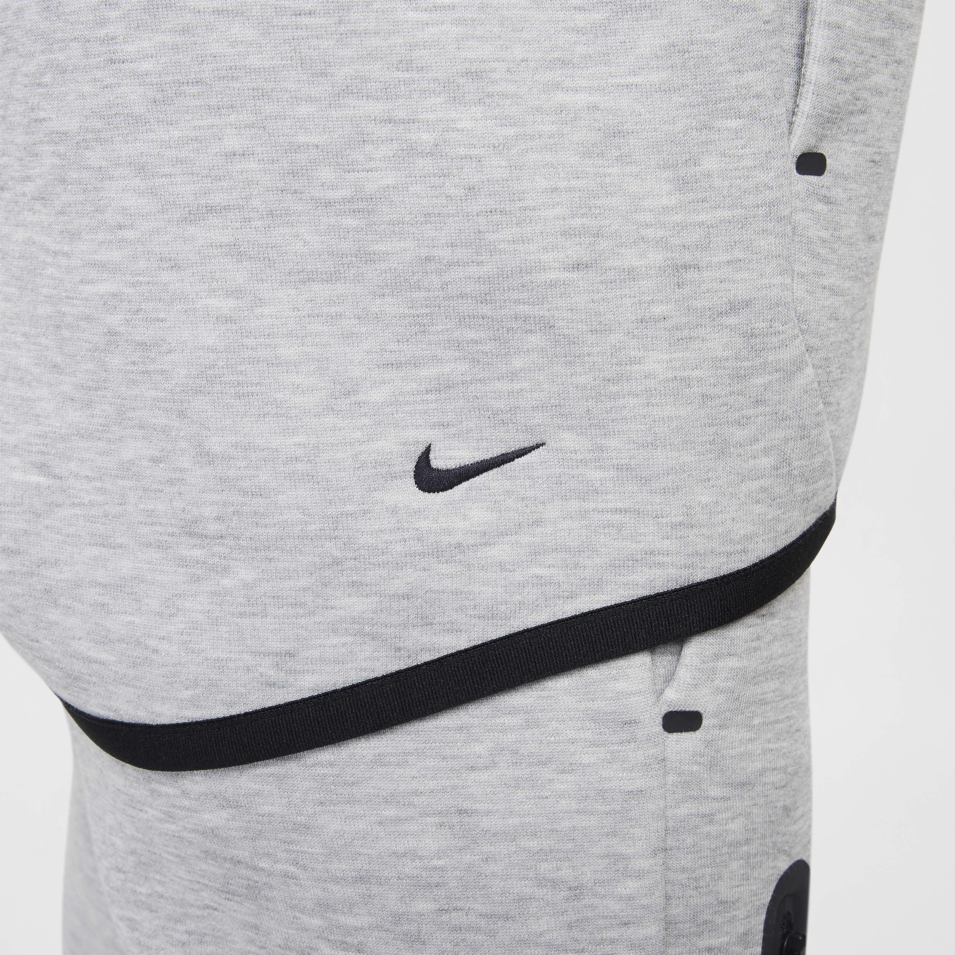Nike Sportswear Tech Fleece image number 5