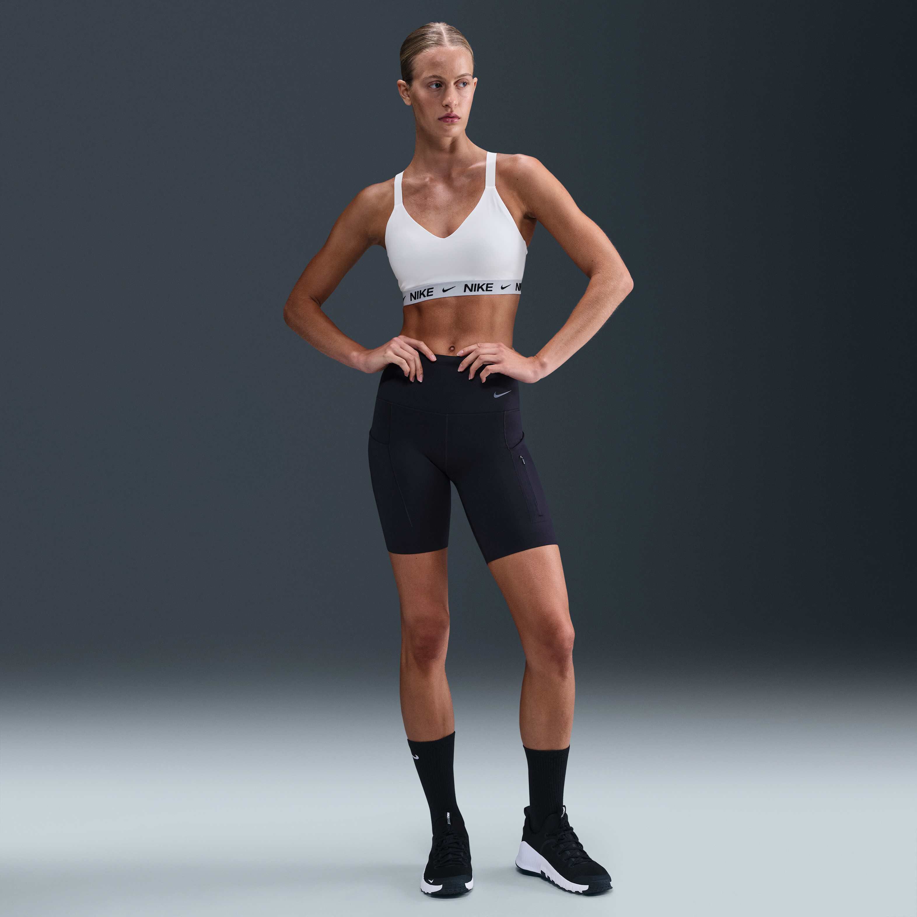 Nike Indy Medium-Support image number 3