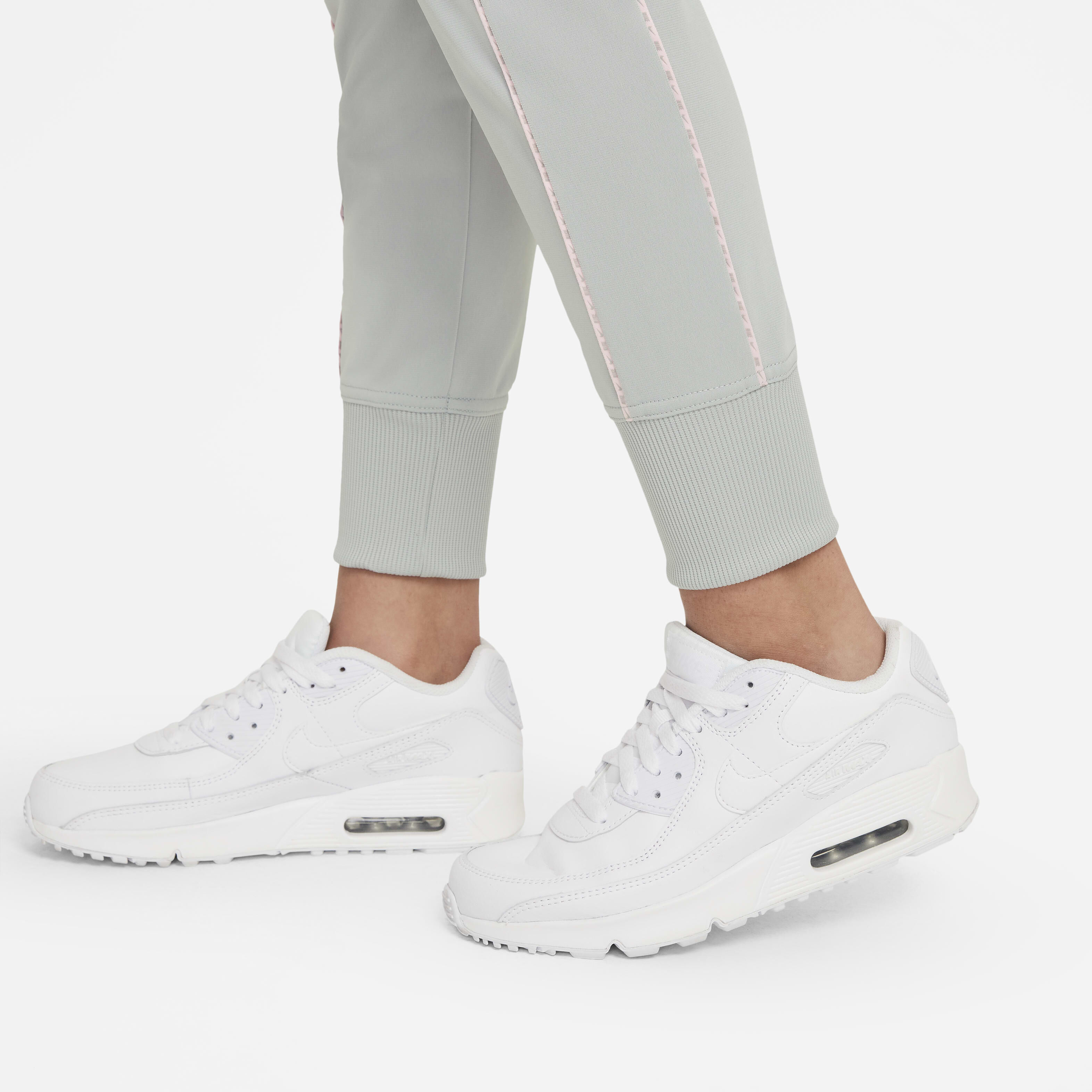 نايكي سبورتسوير image number 9