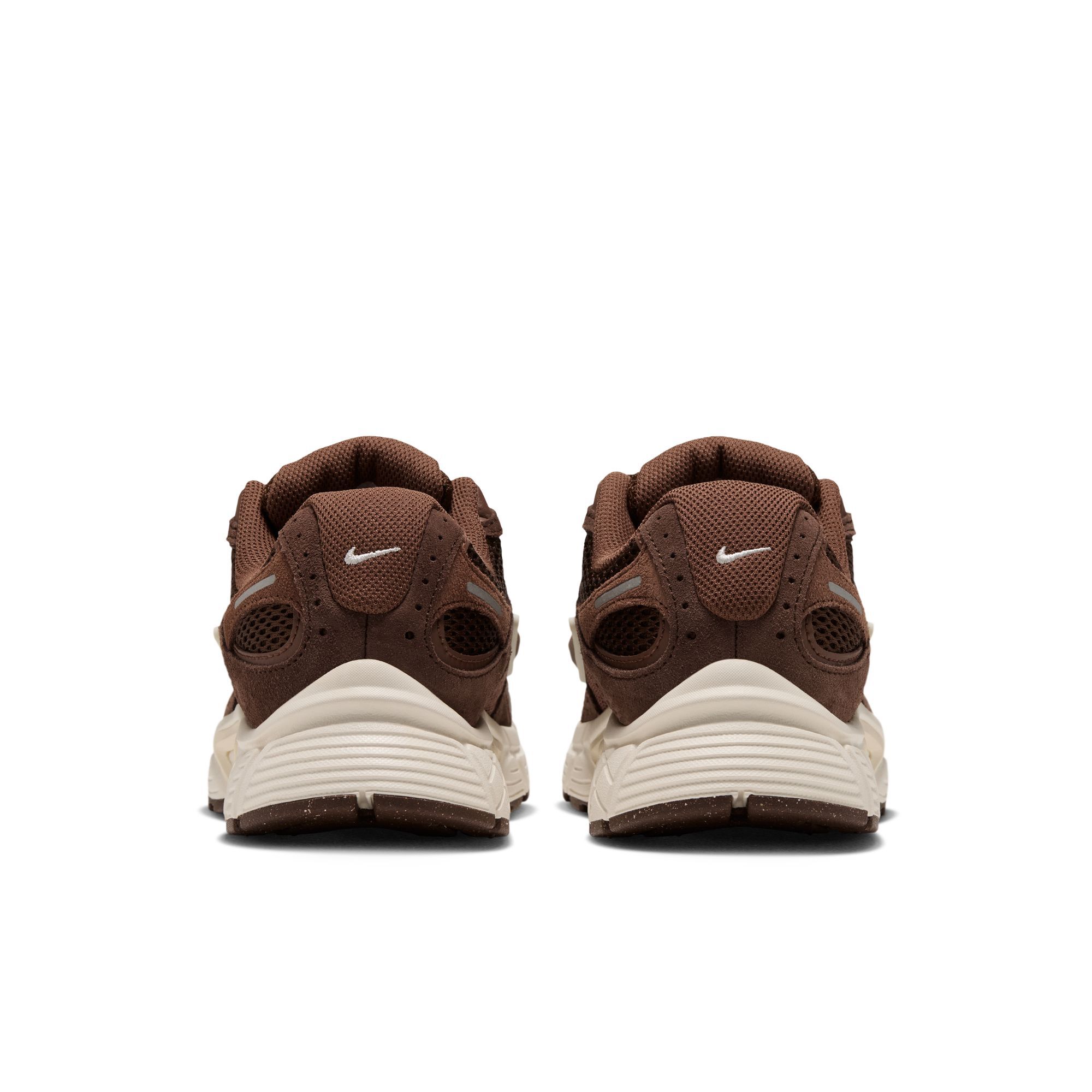 Nike V5 RNR Suede image number 1